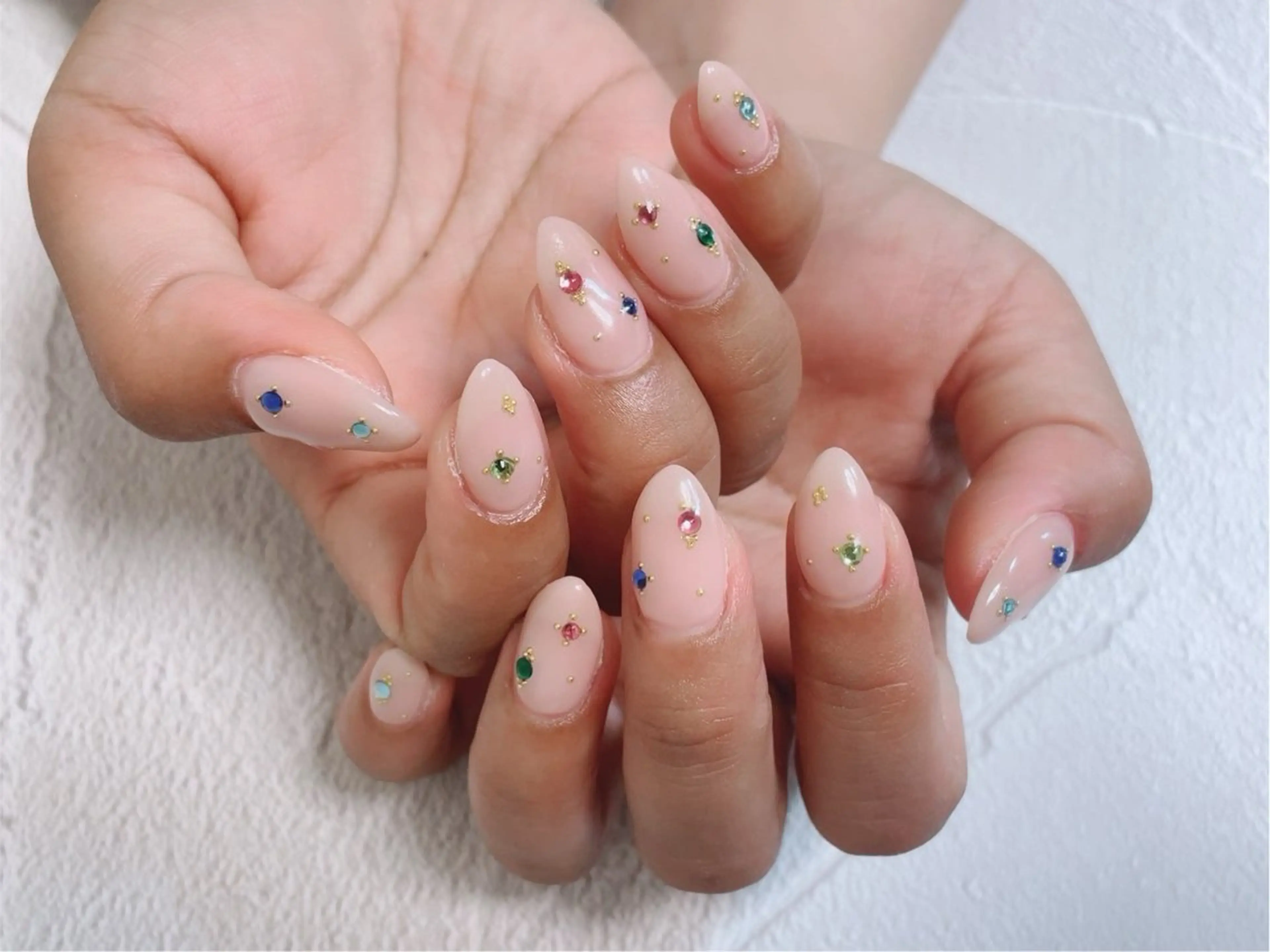 ネイル ハンドネイル ☁️Yun nail KiKi☁️のネイルデザイン