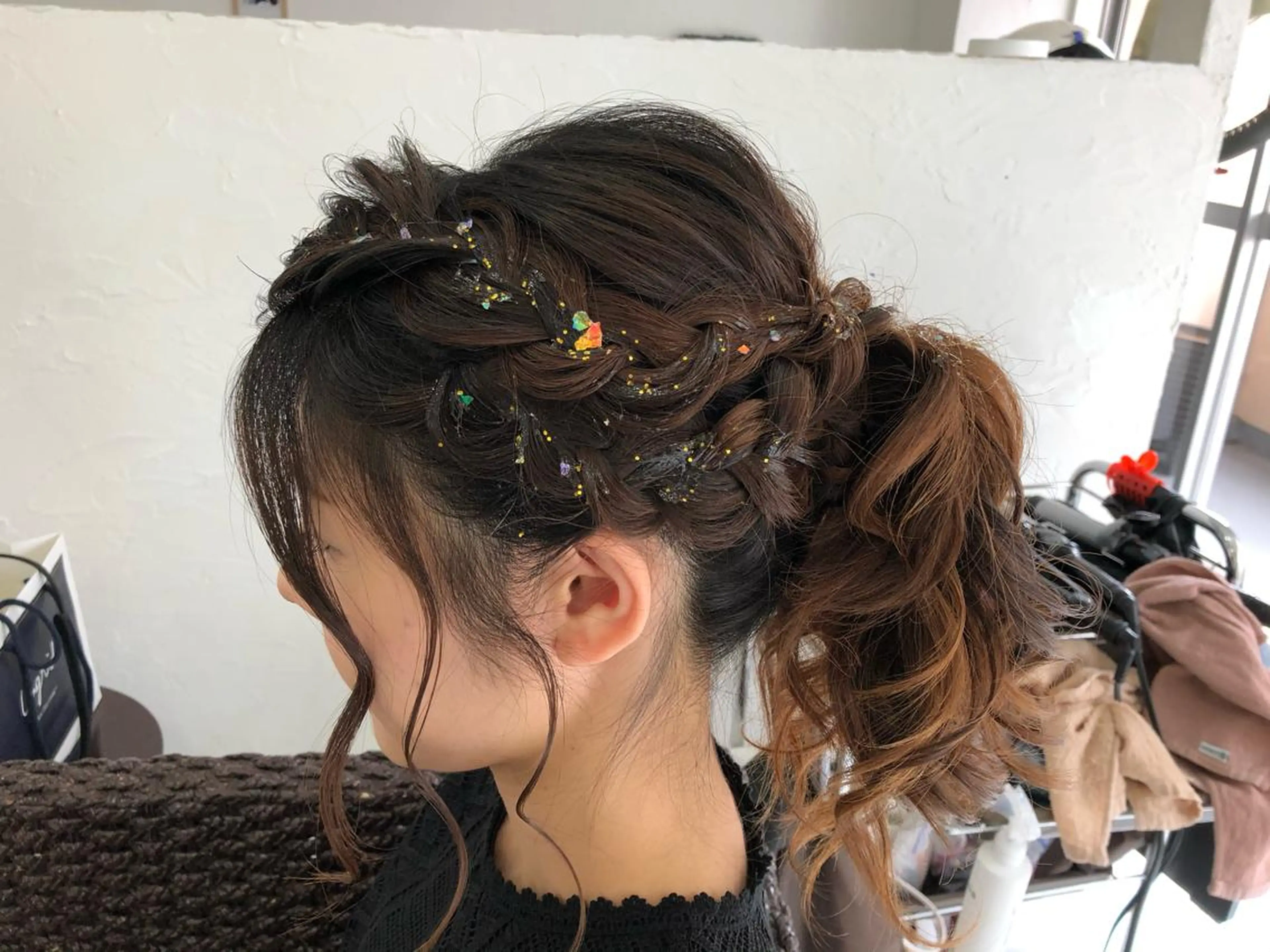 セミロング ヘアアレンジ ヘアセット HempBeauty 浅野アサミのヘアスタイル