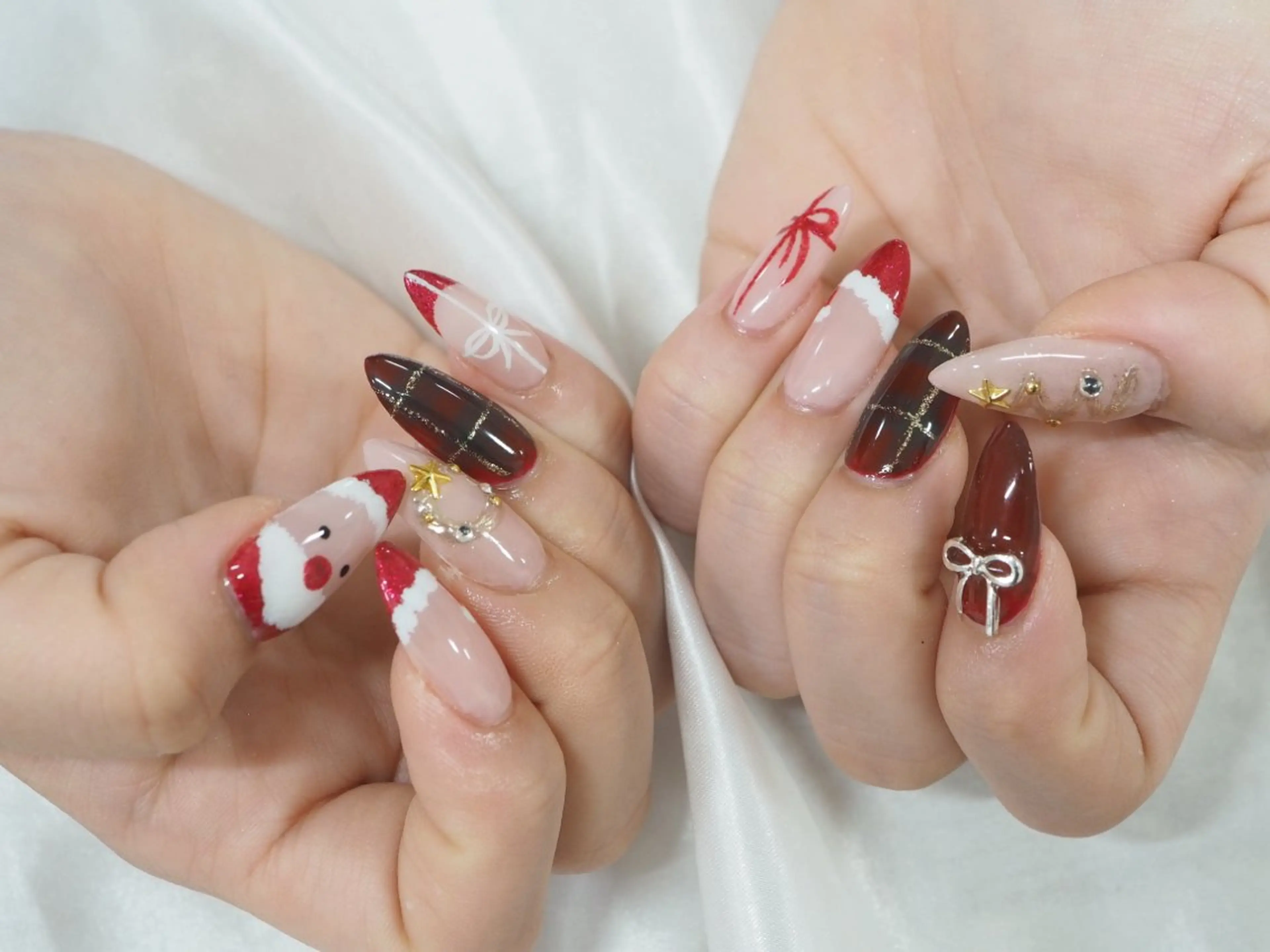 ネイル ハンドネイル 中江 彩芽のネイルデザイン