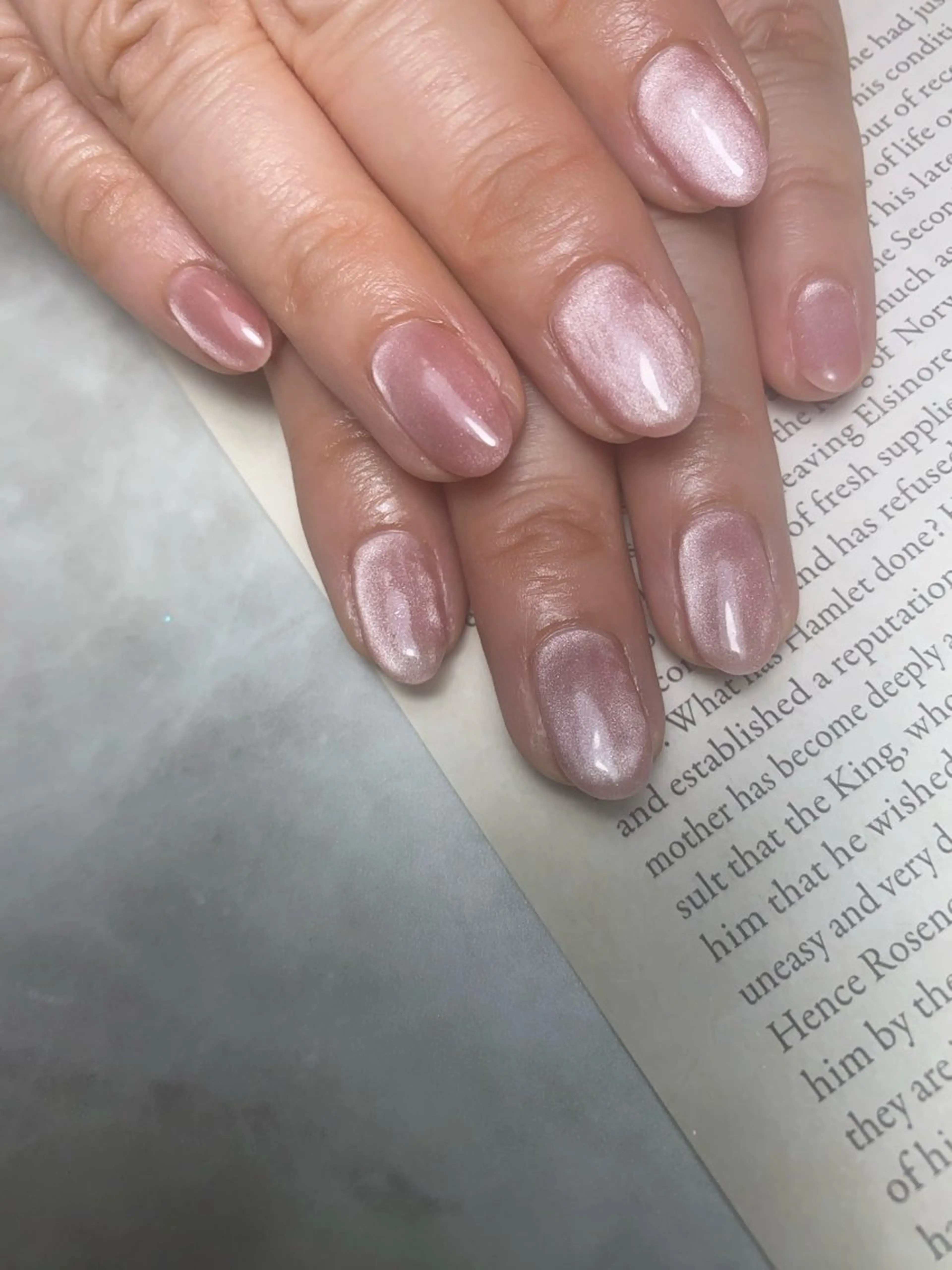 ネイル マグネットネイル ハンドネイル 🌿Charme🌿 MAIのネイルデザイン