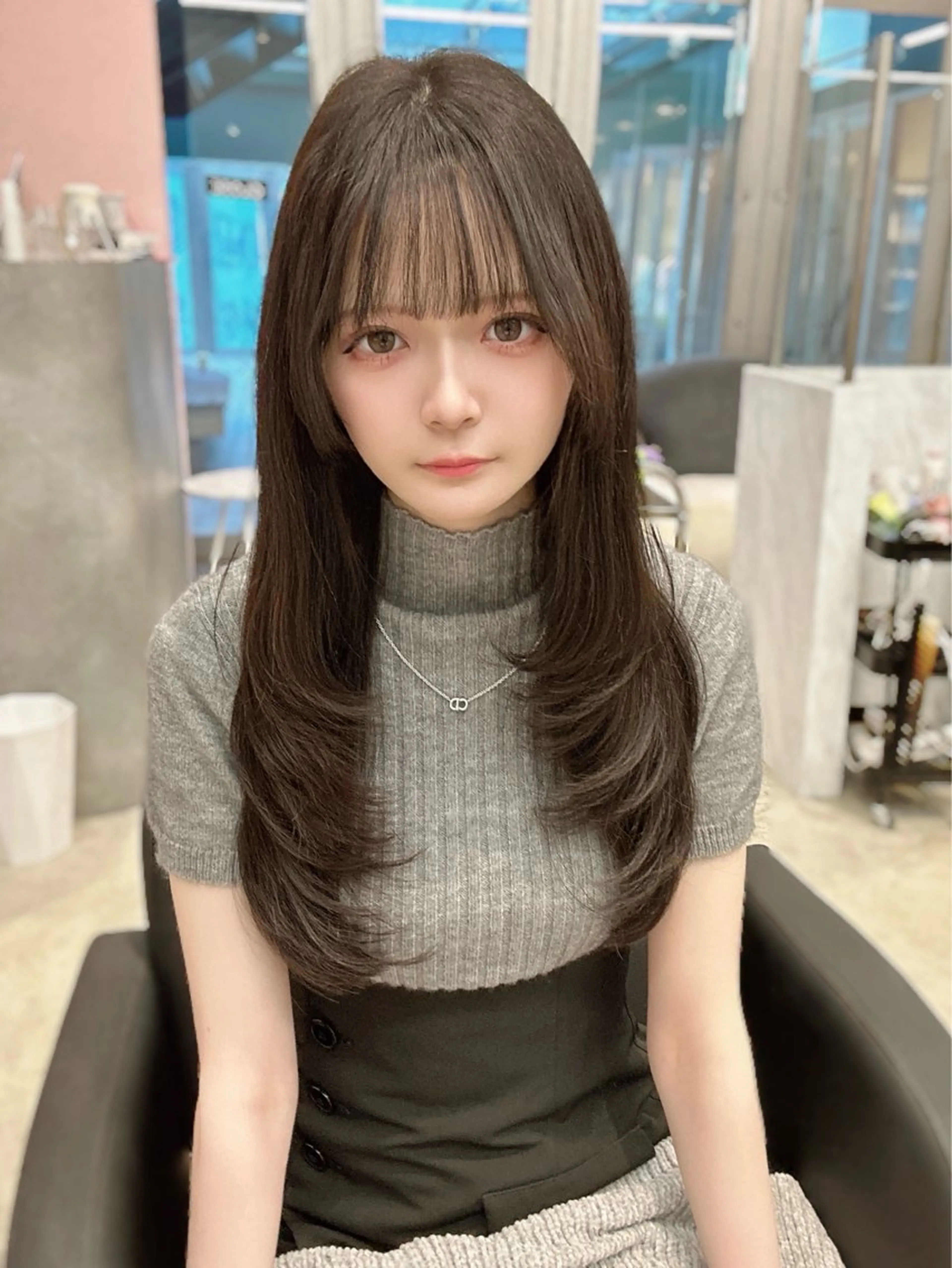 ロング カラー 顔周り似合わせ・巻け るレイヤー水谷航大のヘアスタイル