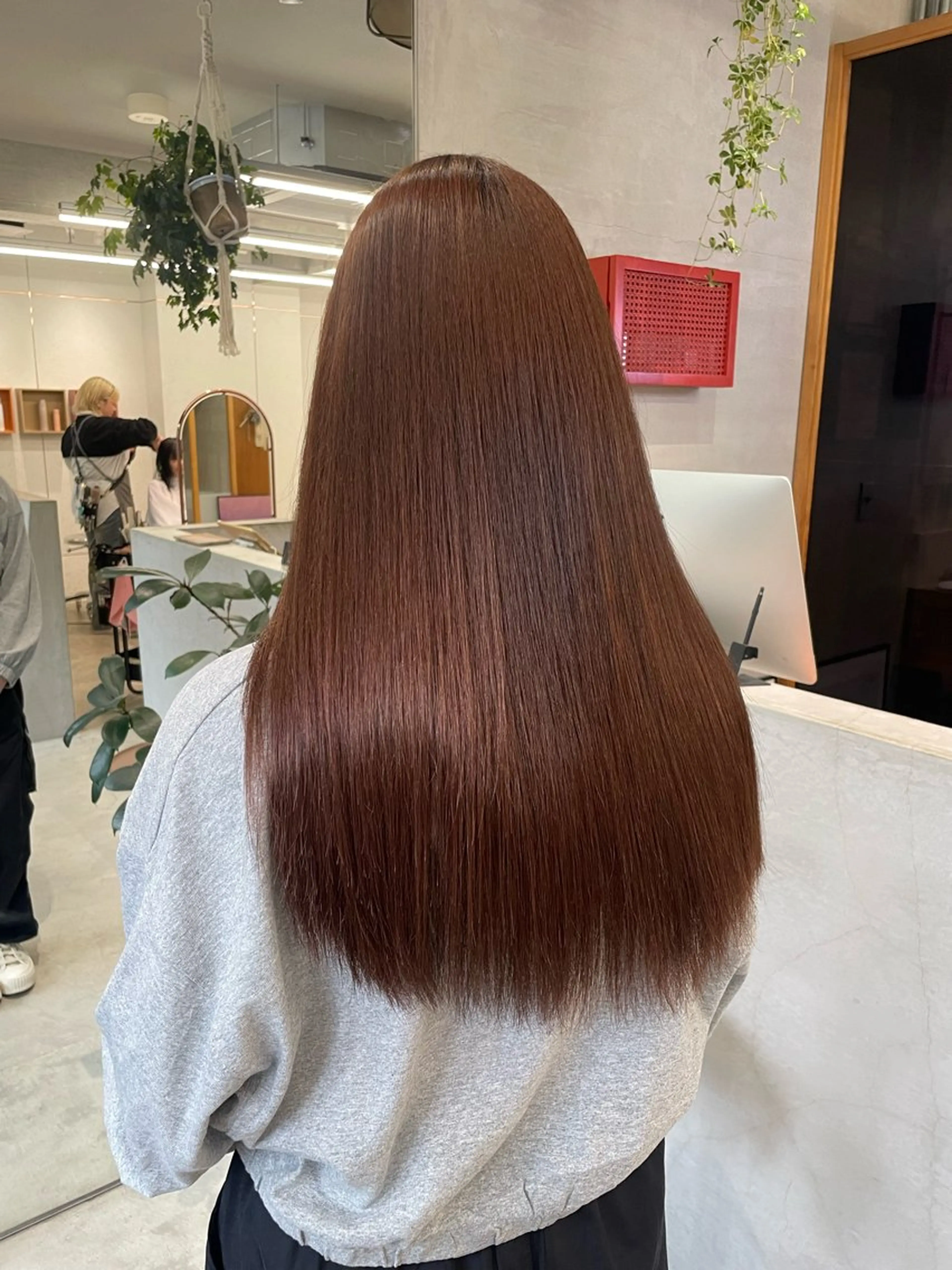 ロング 伸ばしかけ 縮毛矯正 縮毛矯正 鶴井 美空のヘアスタイル