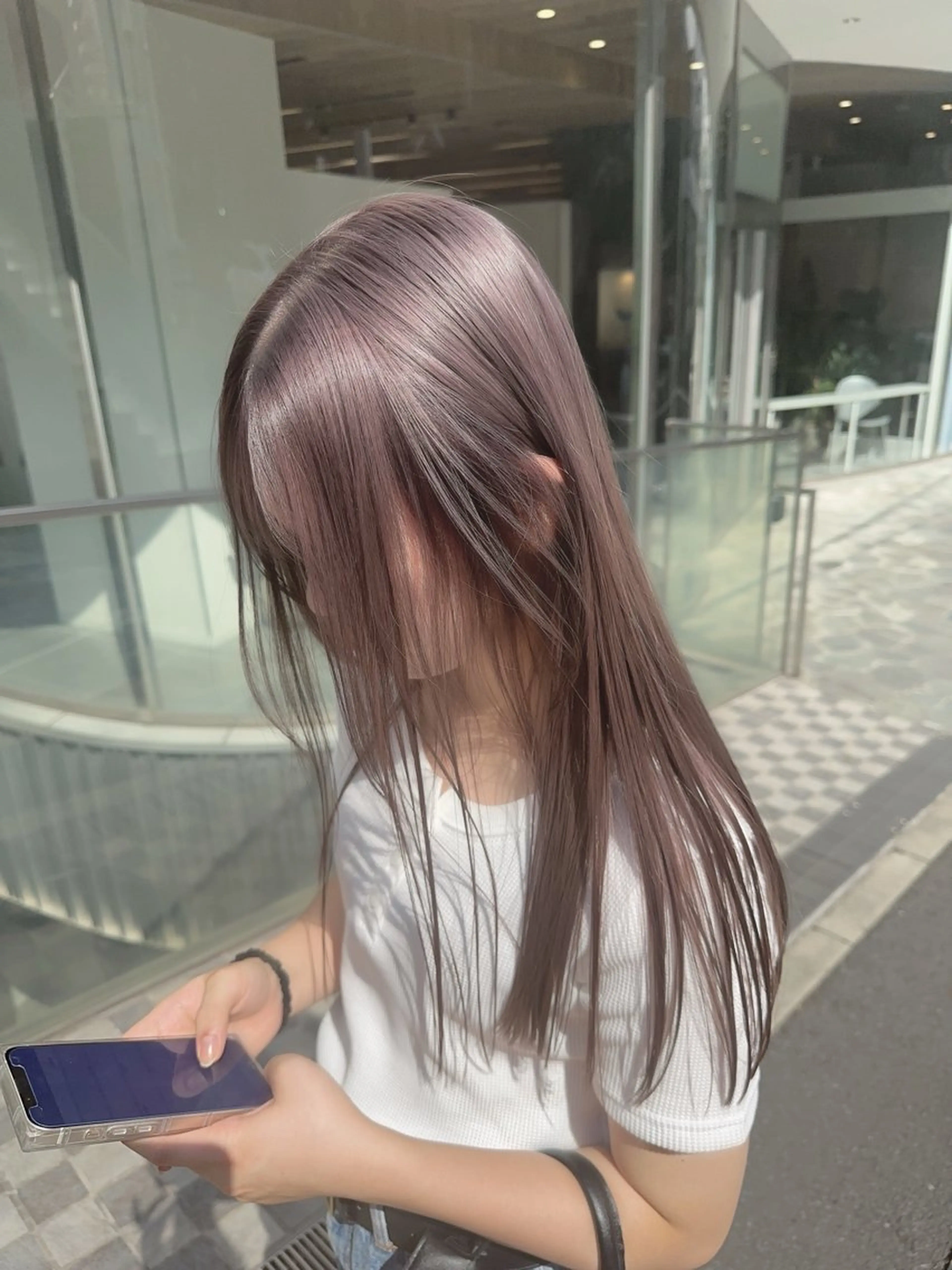 ロング カラー カット ヘアカラー トリートメント 韓国ヘア🇰🇷 透明感カラー🩶のヘアスタイル