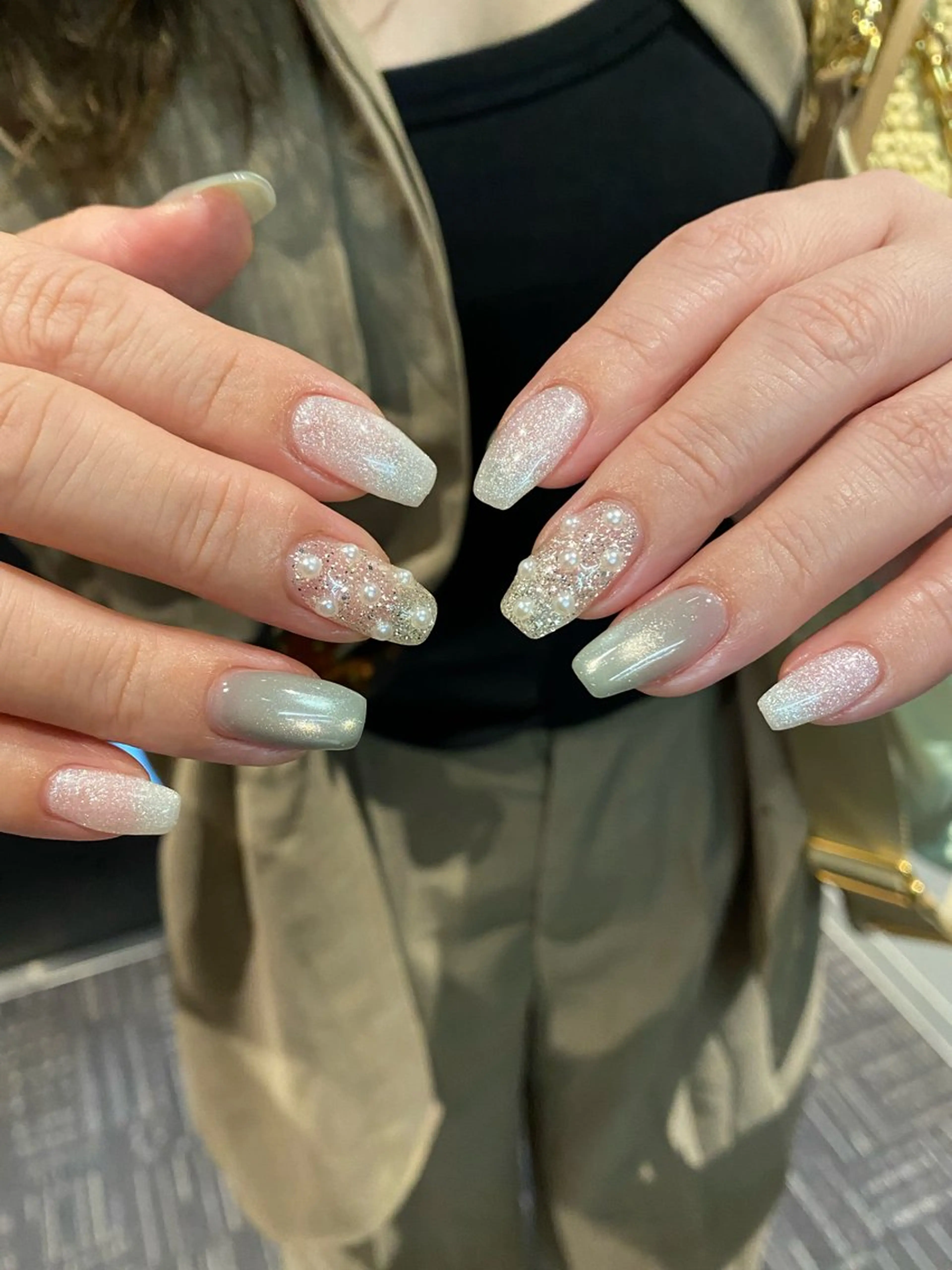 ネイル ハンドネイル ニュアンス / 鉱物 natsukiのネイルデザイン