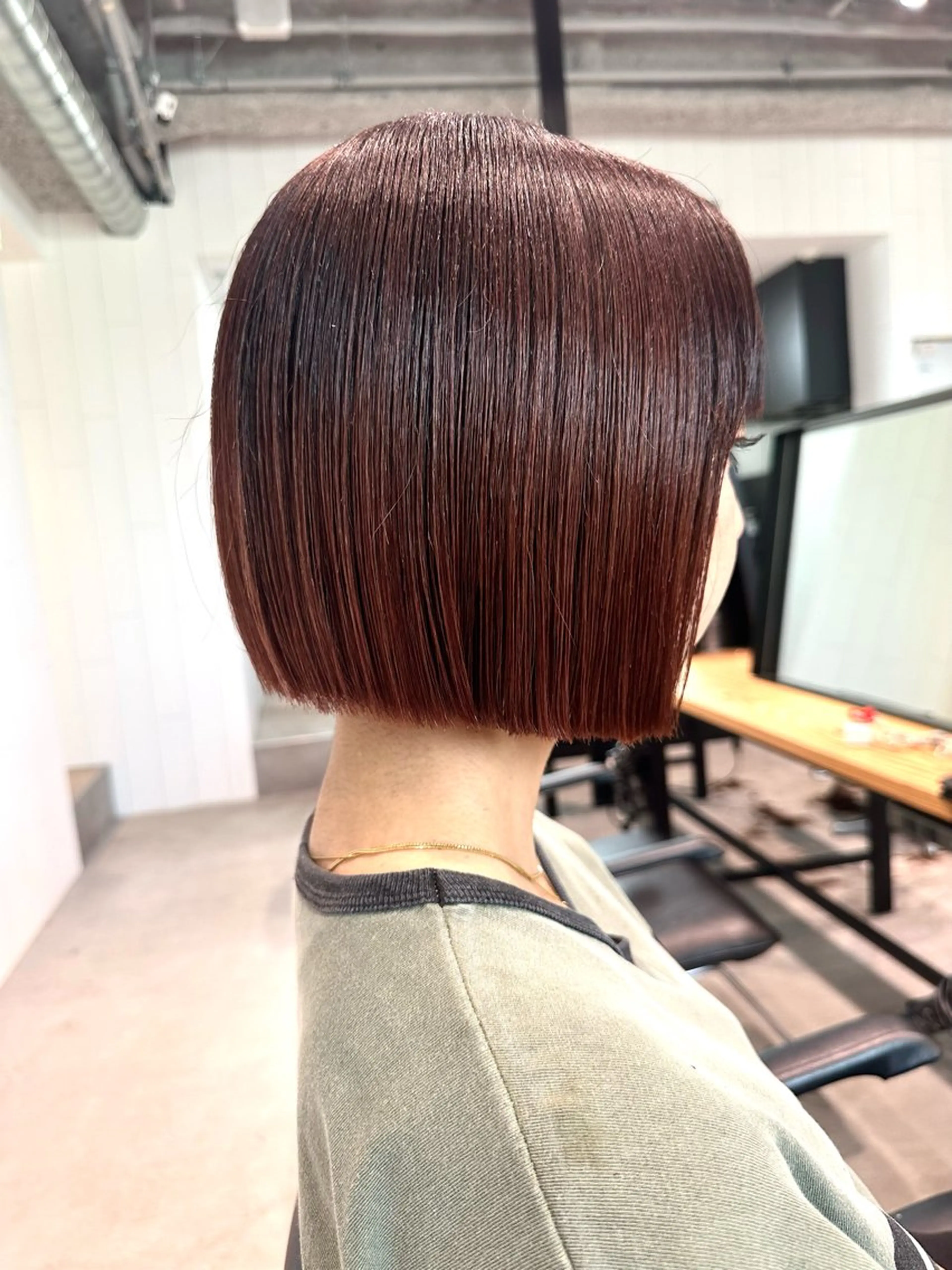 ショート ボブ カット ヘアカラー 海外ヘアー 山村拓士のヘアスタイル