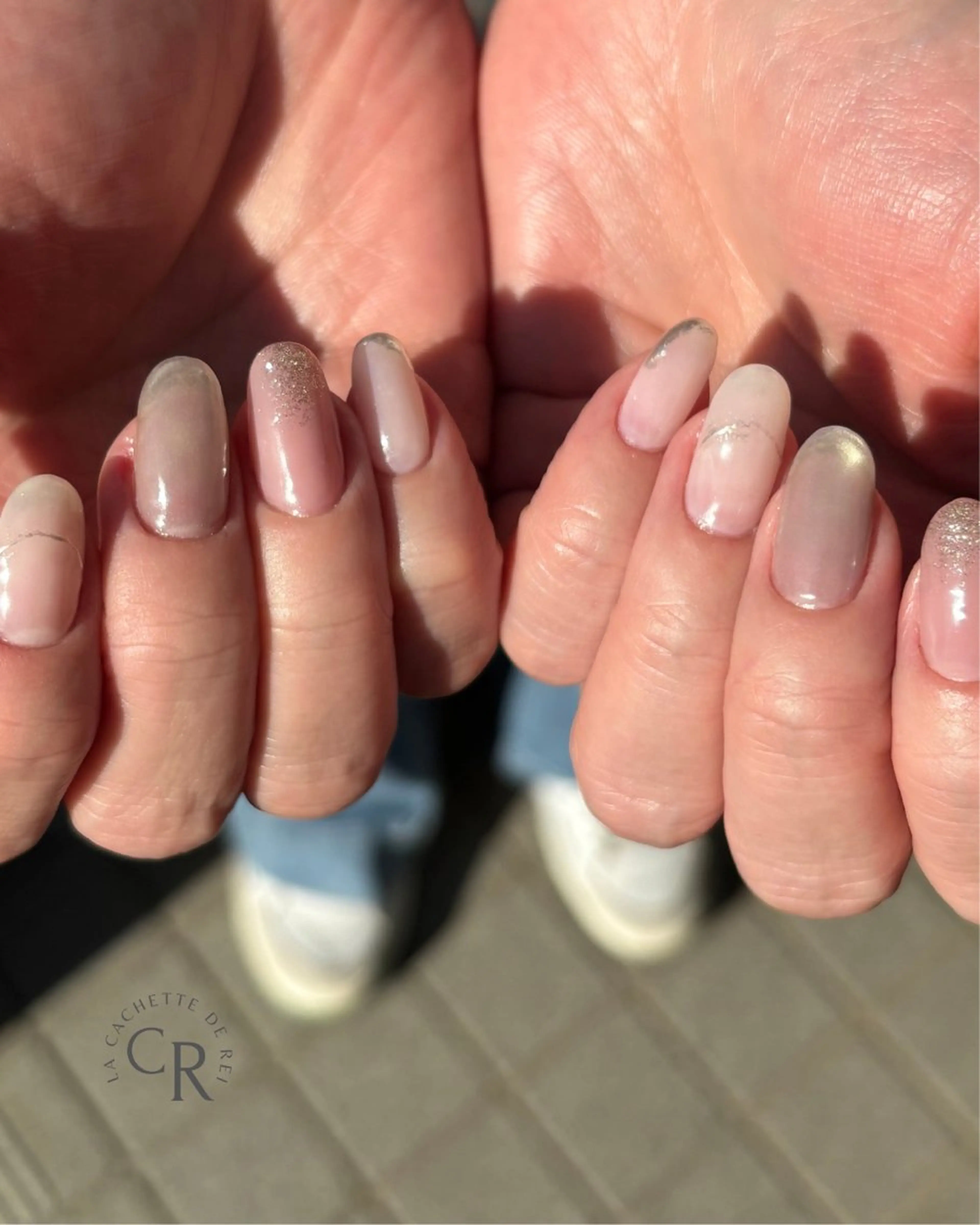 ネイル ラメ(グリッター) ミラーネイル ラカシェットデ レイのネイルデザイン