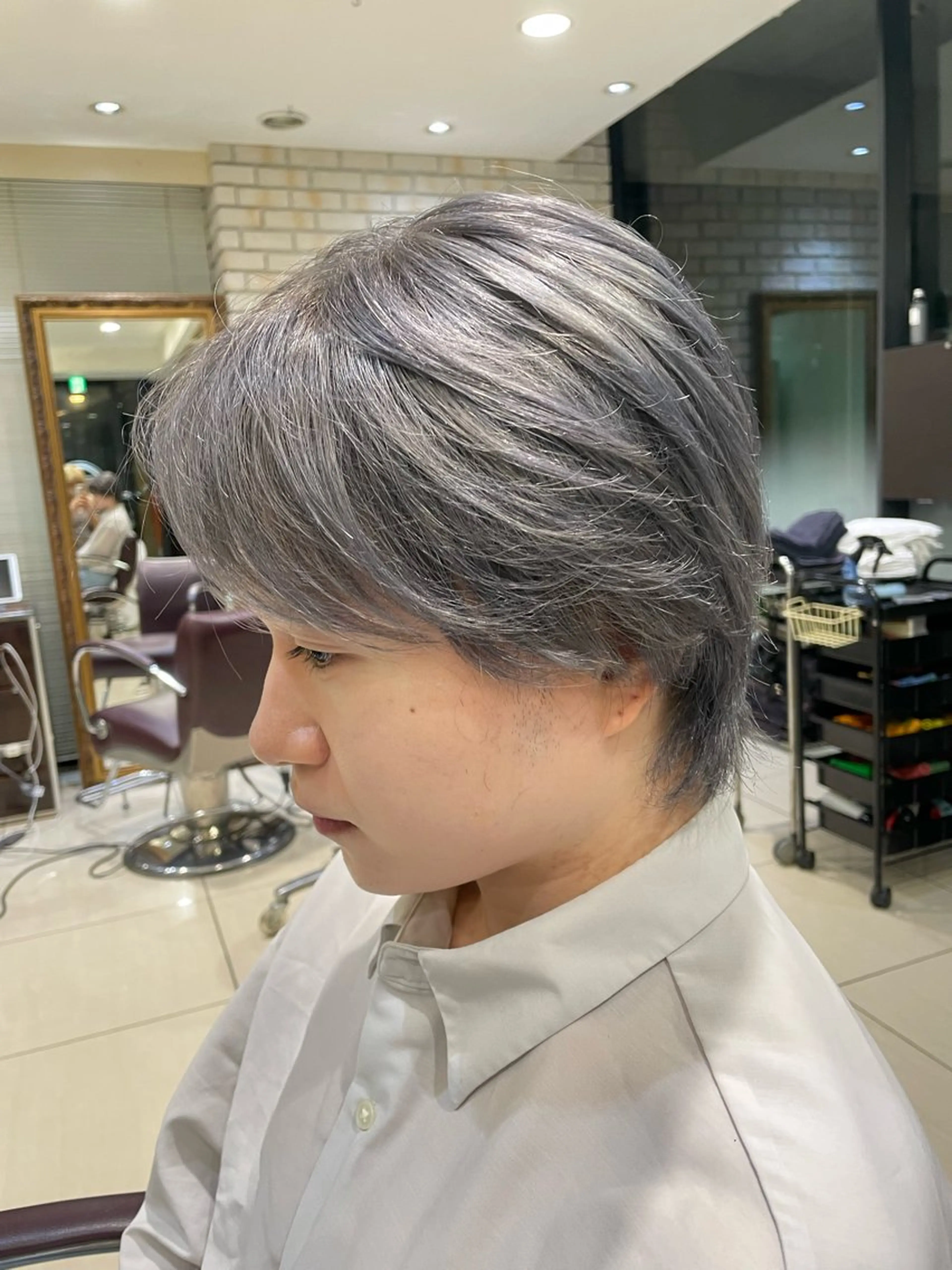 カラー メンズ メンズブリーチ メンズ韓国風 ブリーチ ケアブリーチ カット ヘアカラー 韓国メンズヘア 🇰🇷つかさのヘアスタイル