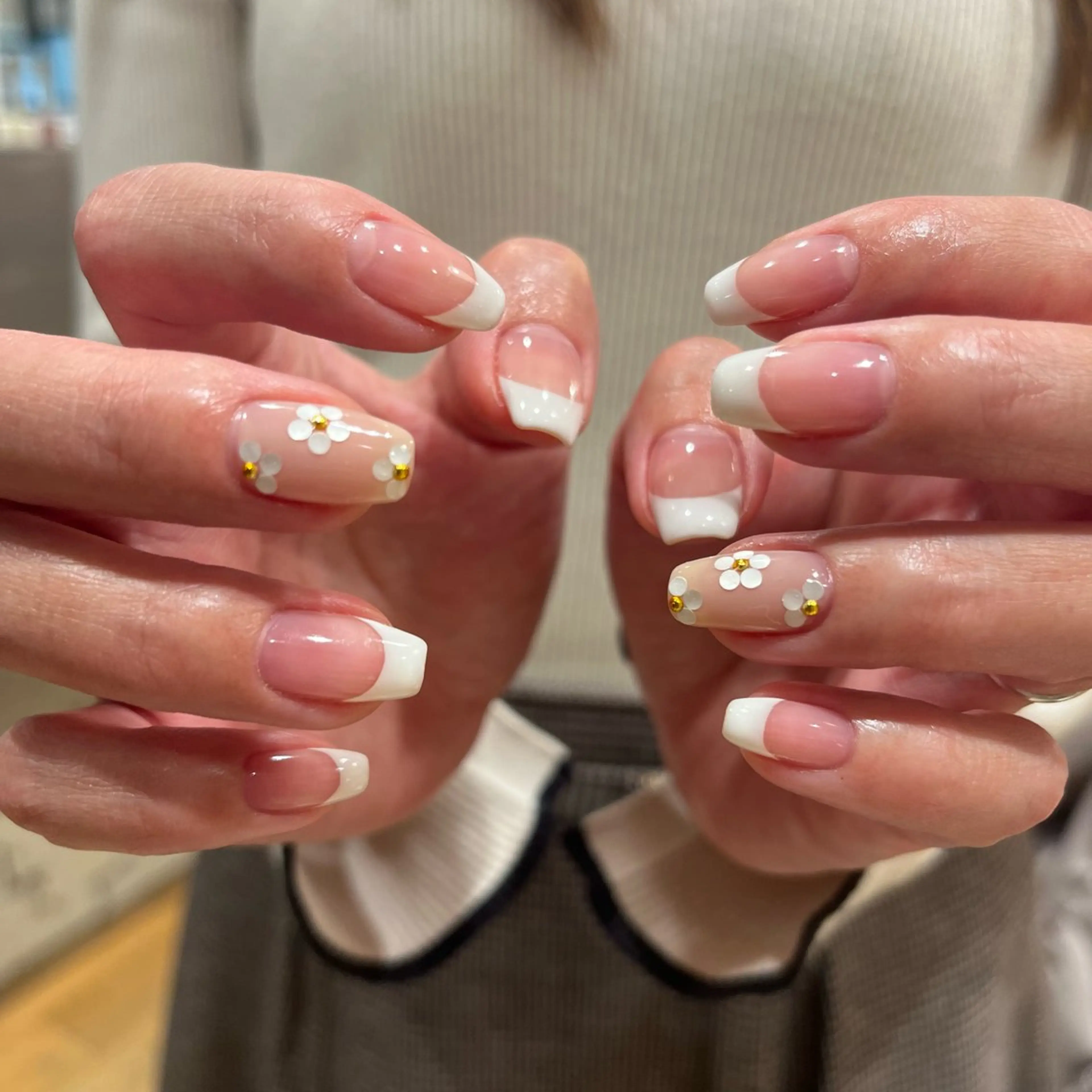ネイル クリアネイル フレンチネイル ハンドネイル Lia所属・eri chan nailのネイルデザイン