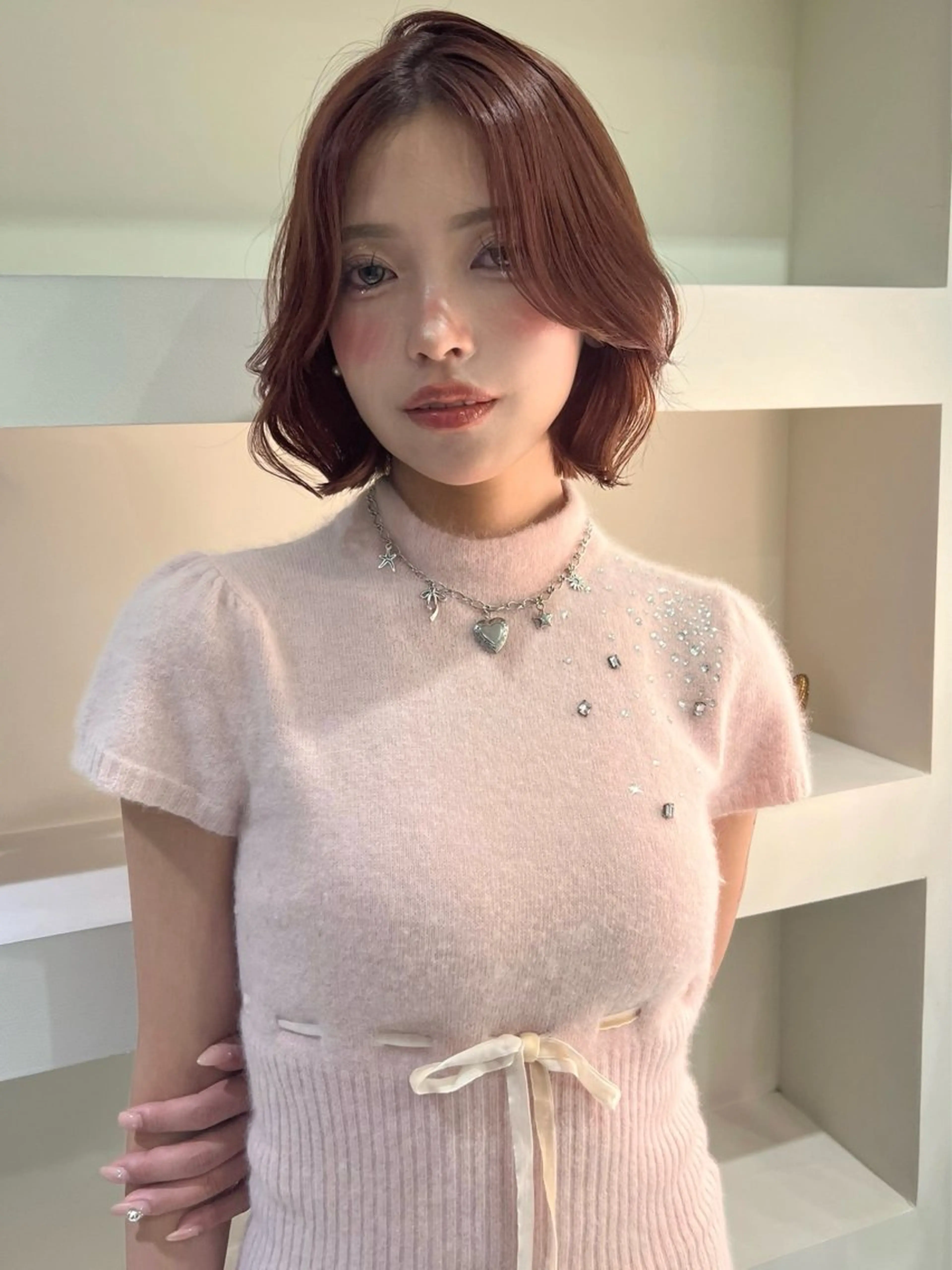 ショート ボブ 顔周りカット 小顔カット カット ヘアカラー 小顔ボブ jilblanカホのヘアスタイル
