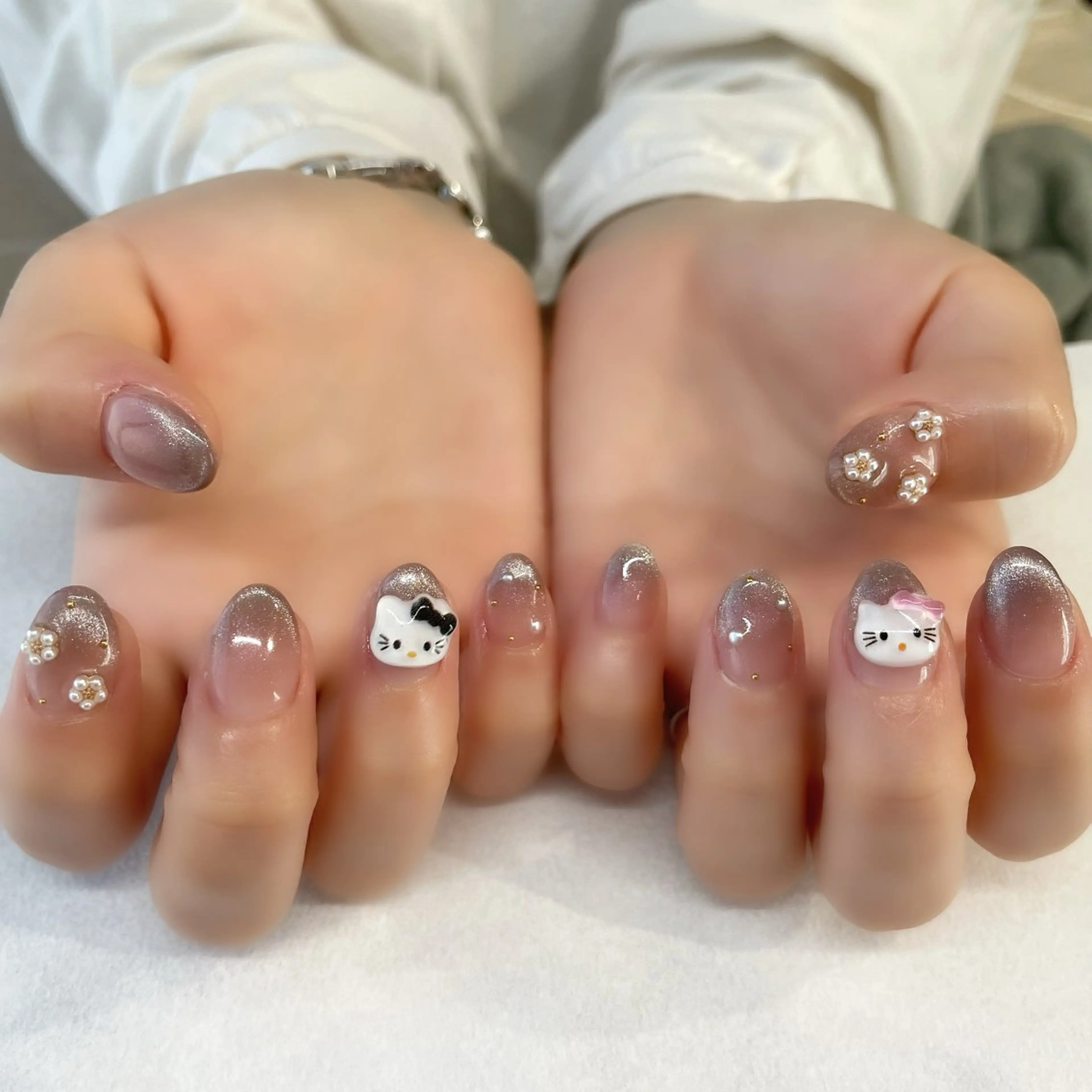 ネイル ハンドネイル 💎🐰 saki. m 🐰💎のネイルデザイン