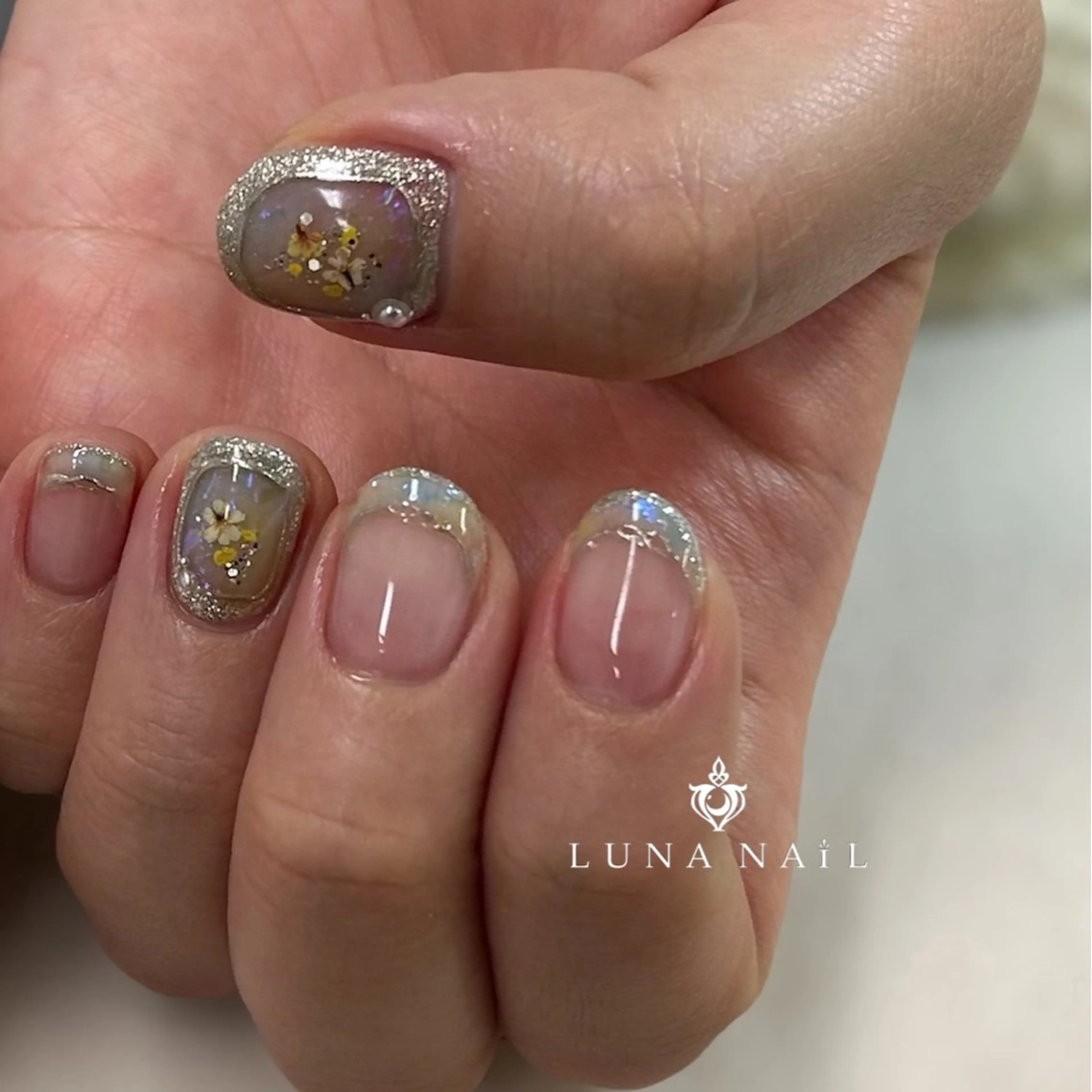 ネイル ハンドネイル アトリエ　ミモザ所属・いまむら あかりのネイルデザイン