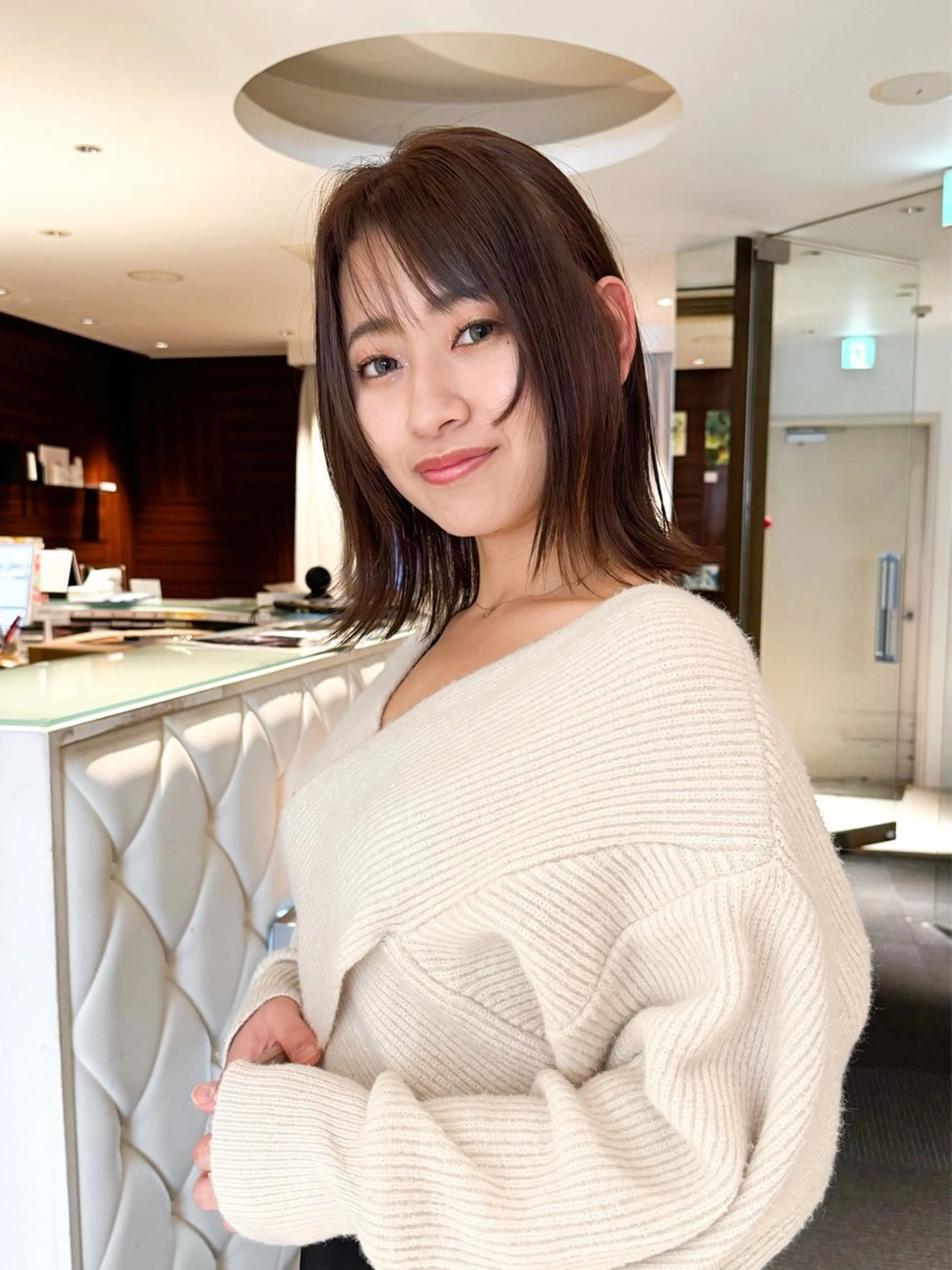 ミディアム 顔まわりレイヤー レイヤーカット モデル募集/山田蓮/ レイヤーボブのヘアスタイル