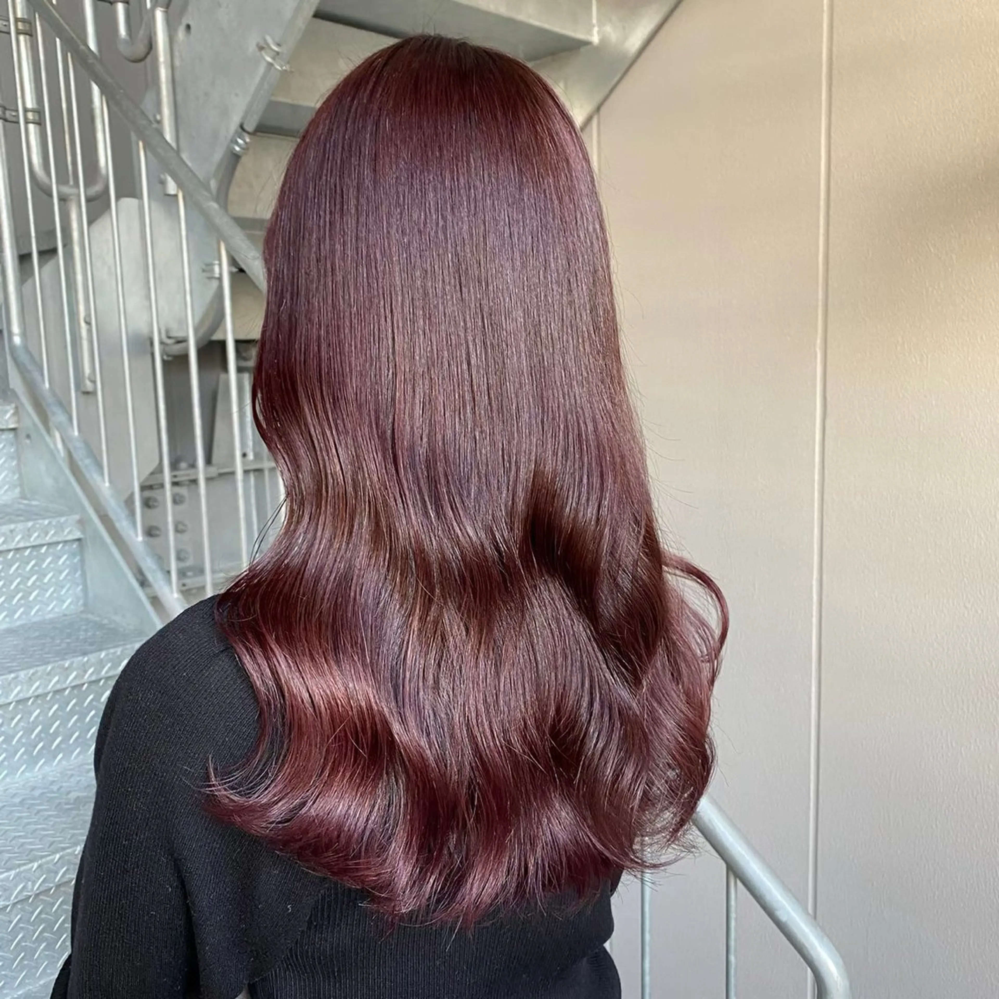 ロング カラー ヘアアレンジ ブリーチ 透明感カラー ブリーチなしカラー 髪質改善 似合わせカット 🩵ダメージレス艶感 ハイトーン🩷のヘアスタイル