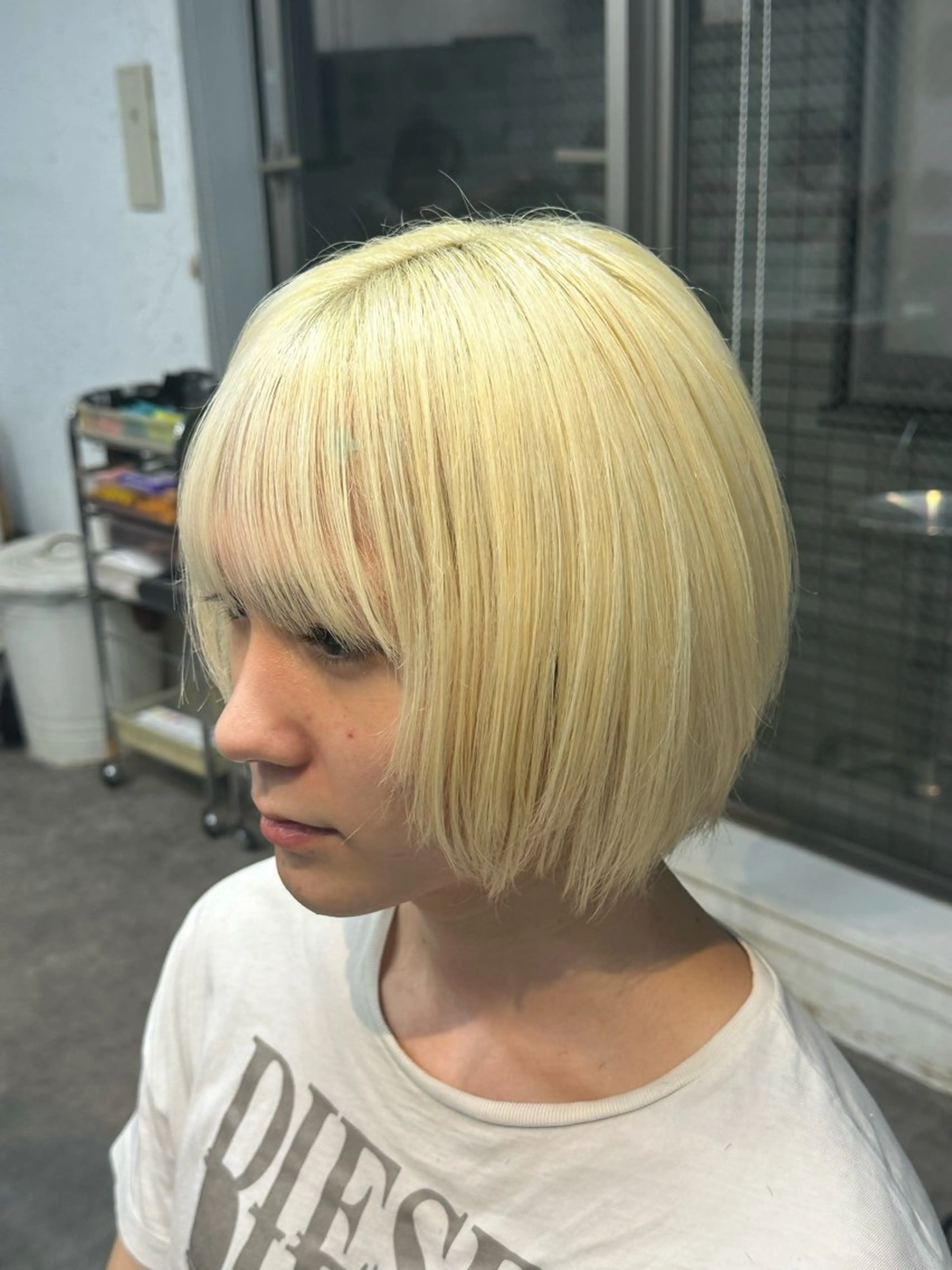 カラー メンズ メンズブリーチ メンズハイトーン メンズインナーカラー 学生（メンズ向け） ベージュカラー ヘアカラー fifth men's原宿所属・fifth/原宿/ シャドウパーマ/カズのヘアスタイル