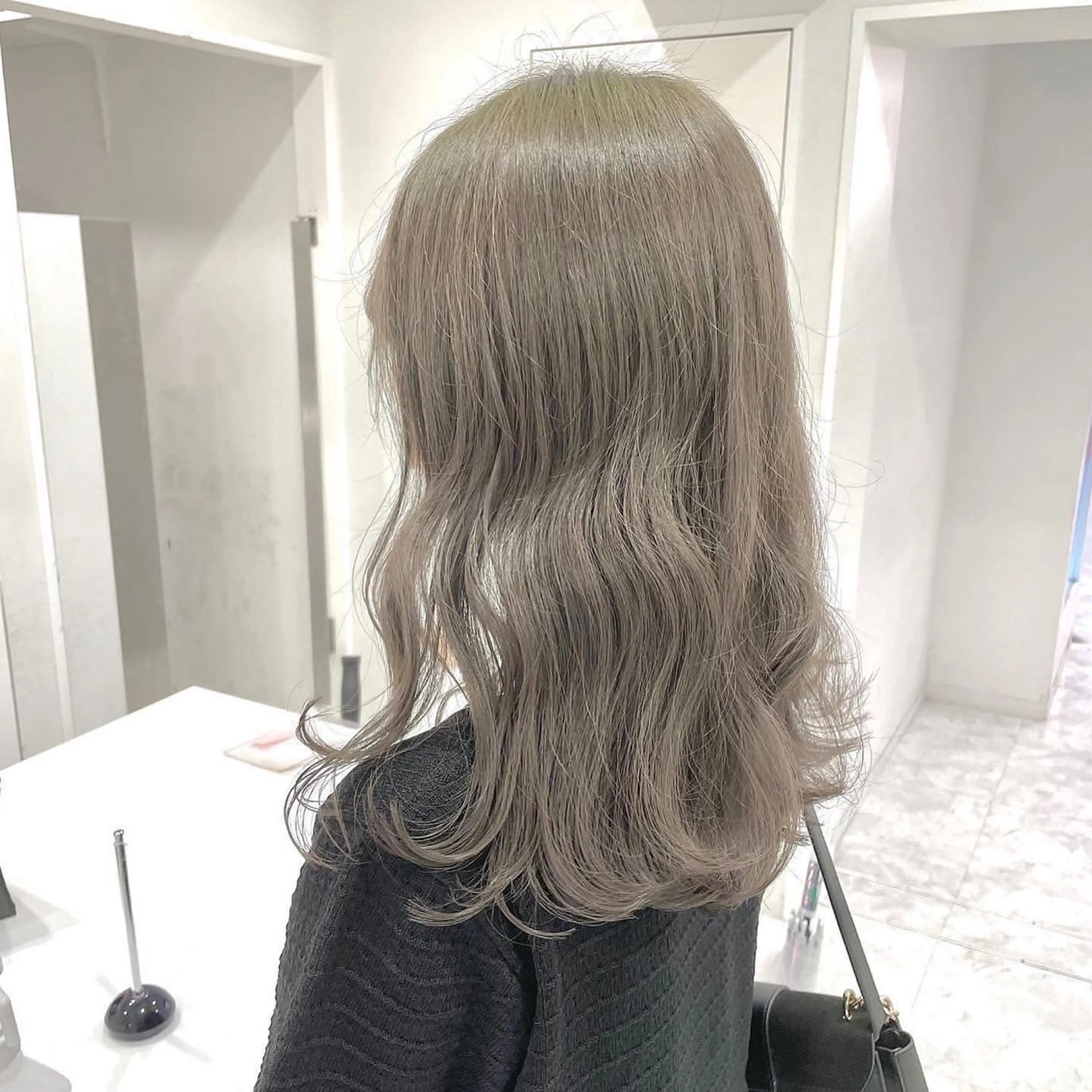 ロング 💍大人デザイン /ハイトーン♡リクトのヘアスタイル