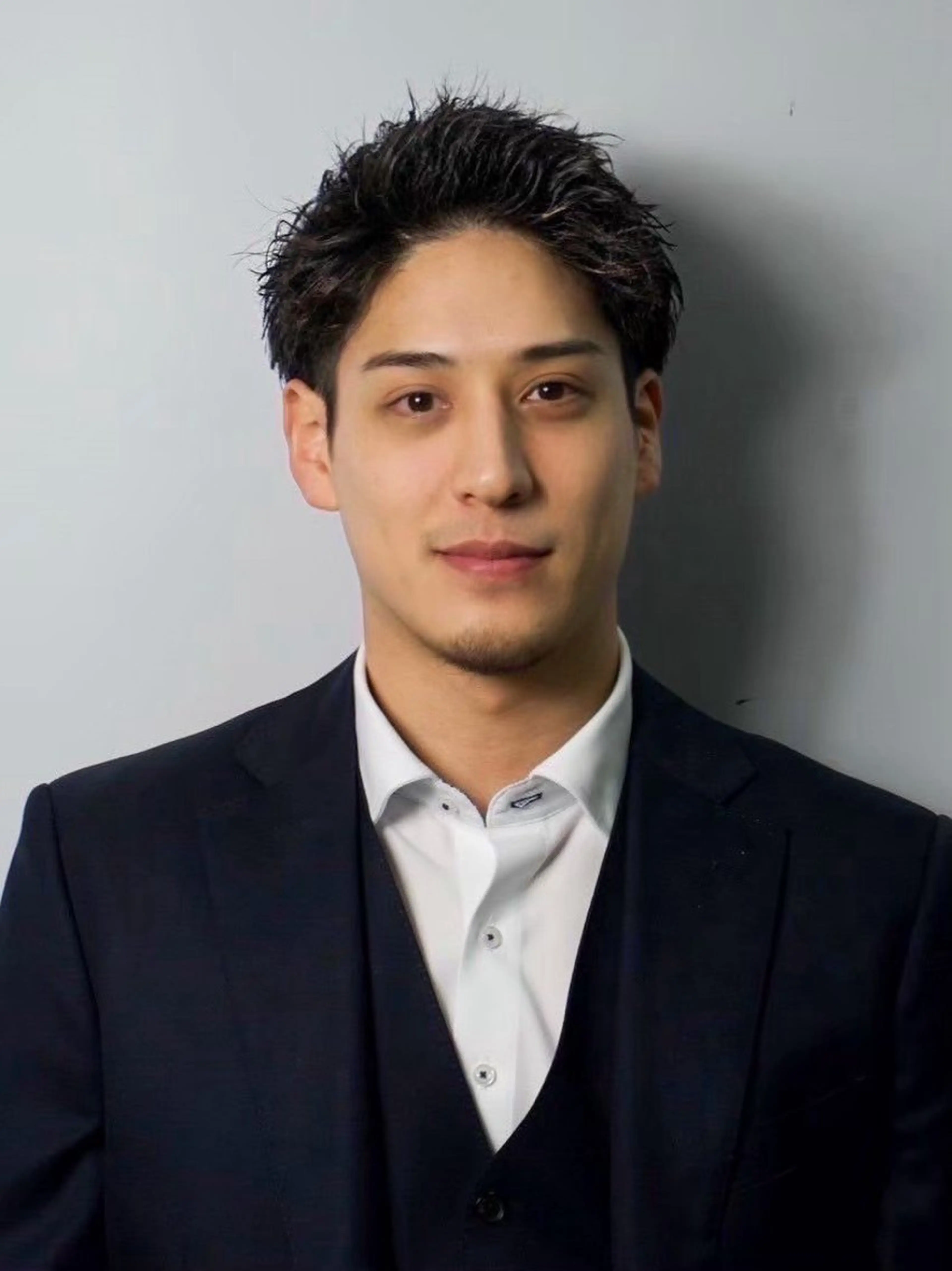 ショート チャン フエのヘアスタイル