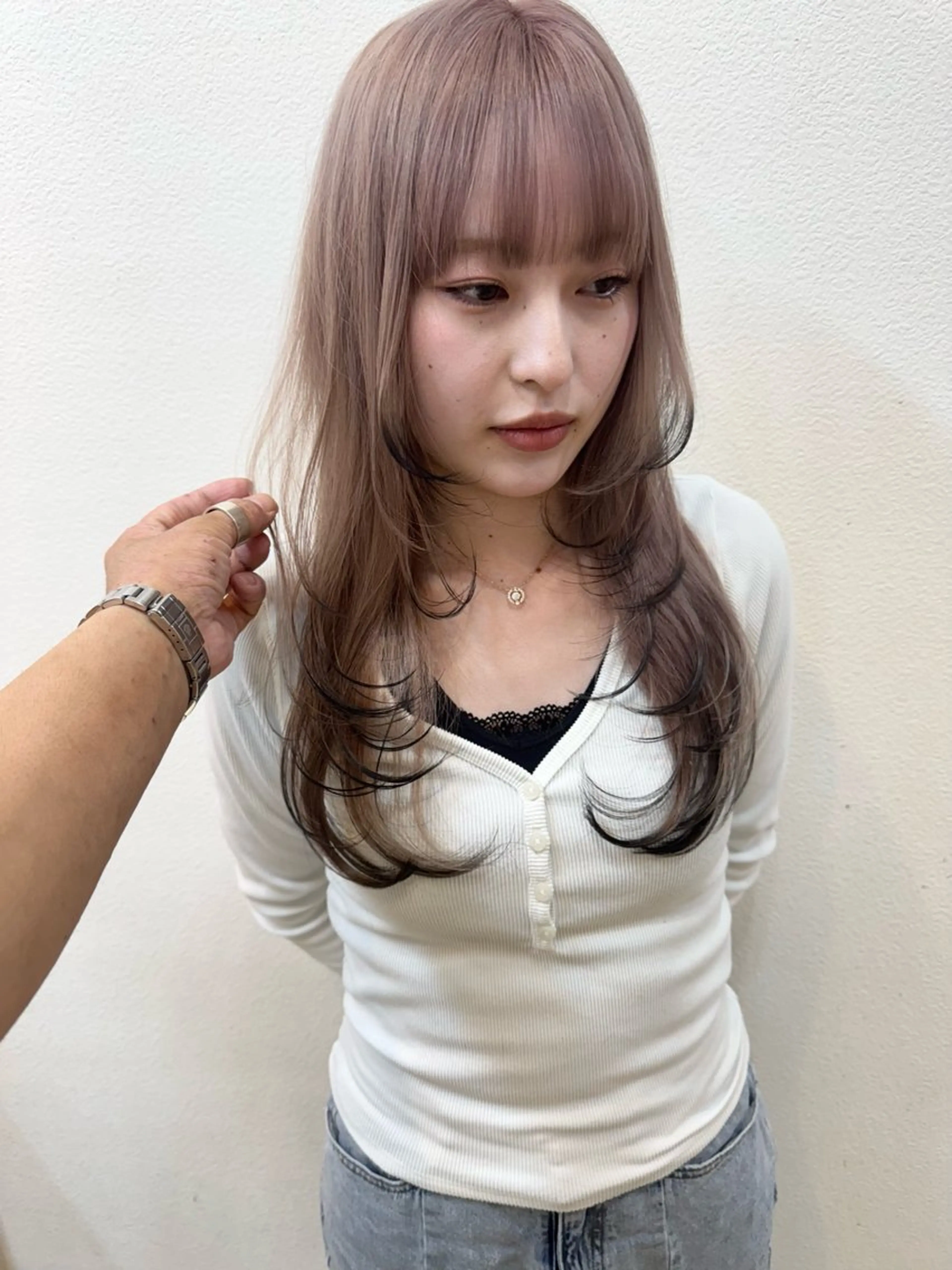ロング レイヤーカット 伊藤 一樹のヘアスタイル