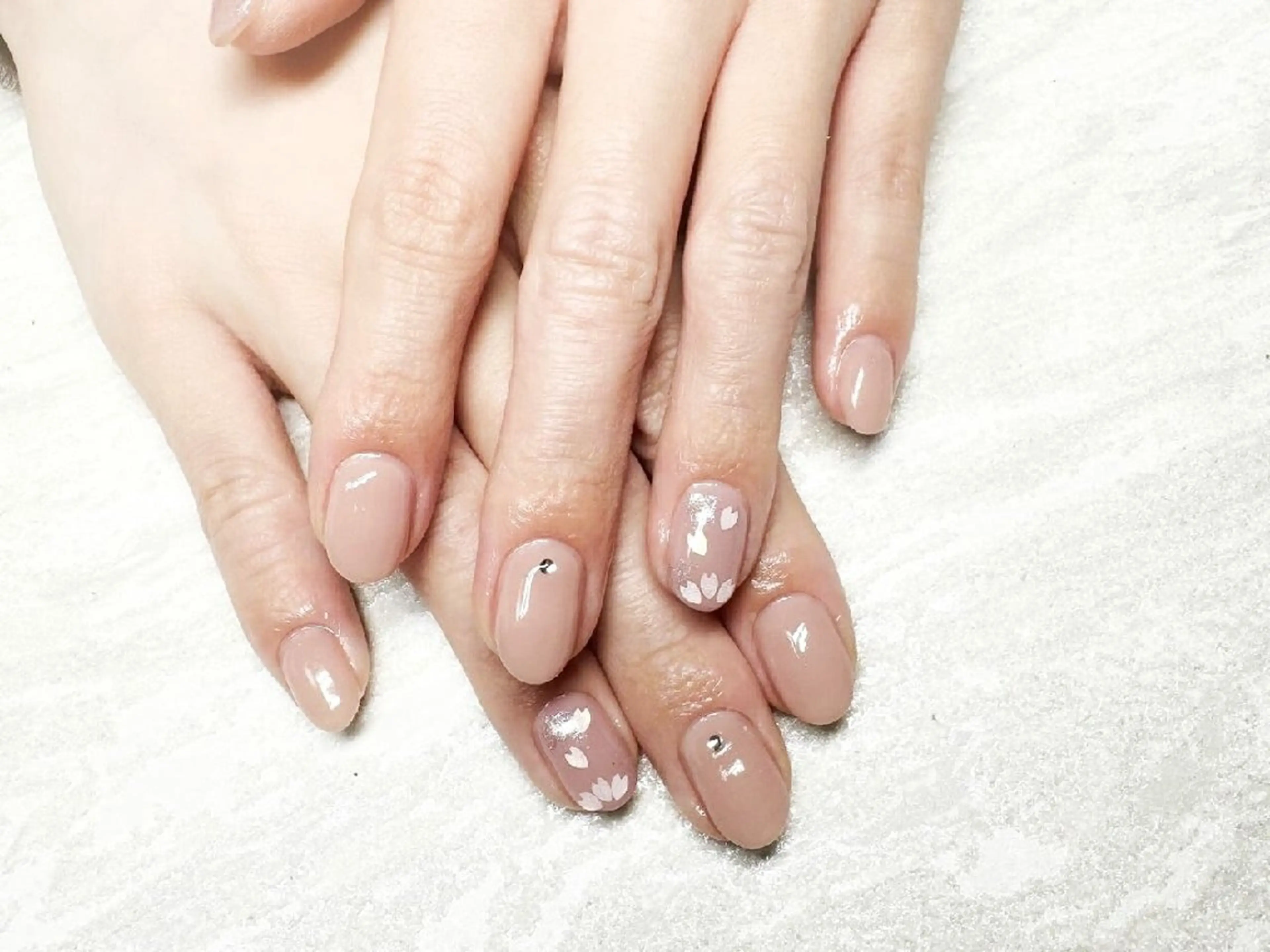 ネイル アートネイル 桜ネイル ホログラムネイル 韓国ネイル ワンカラーネイル JULIE NAILのネイルデザイン