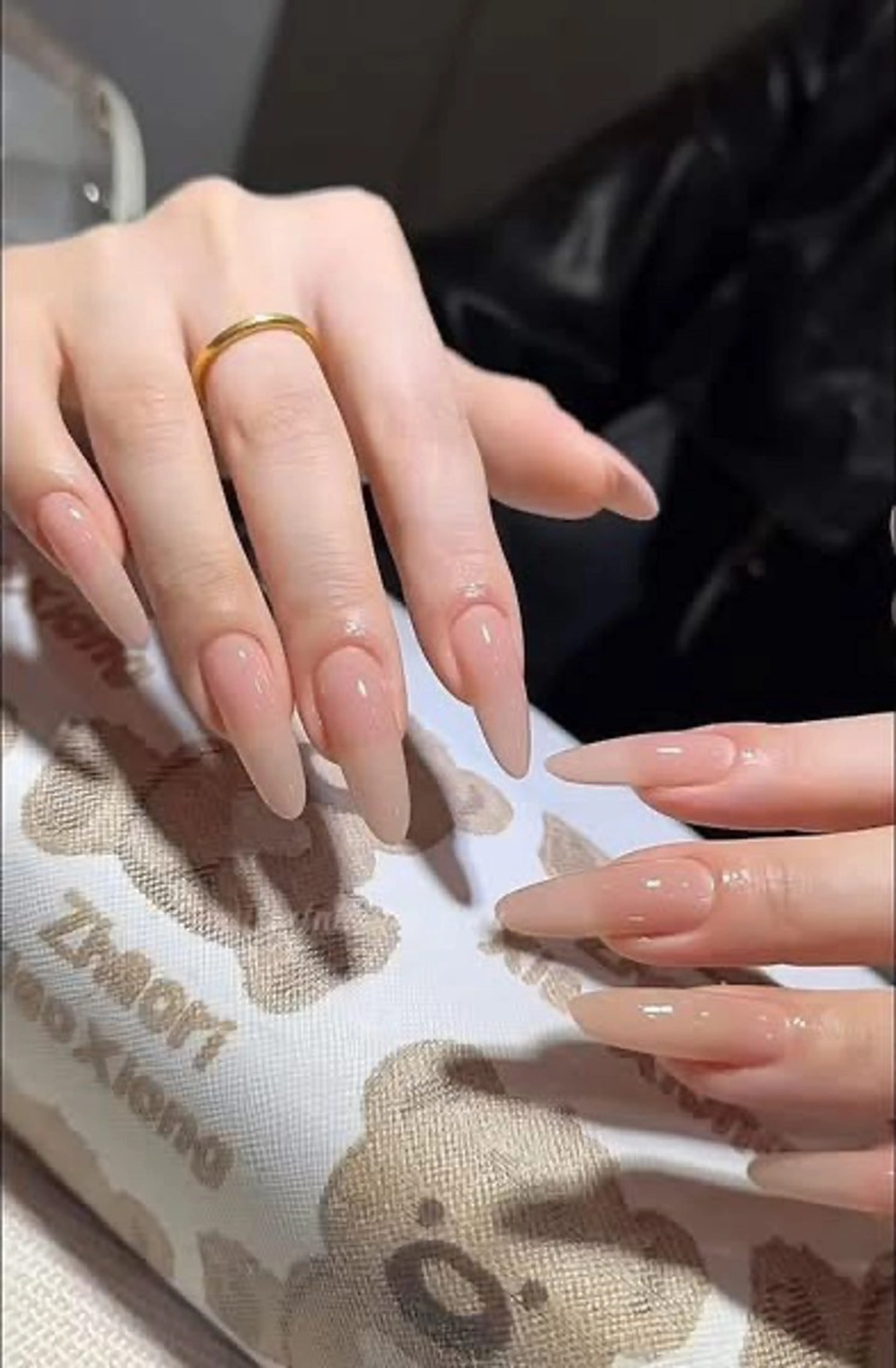 ネイル Rose Ana.Chuoのネイルデザイン