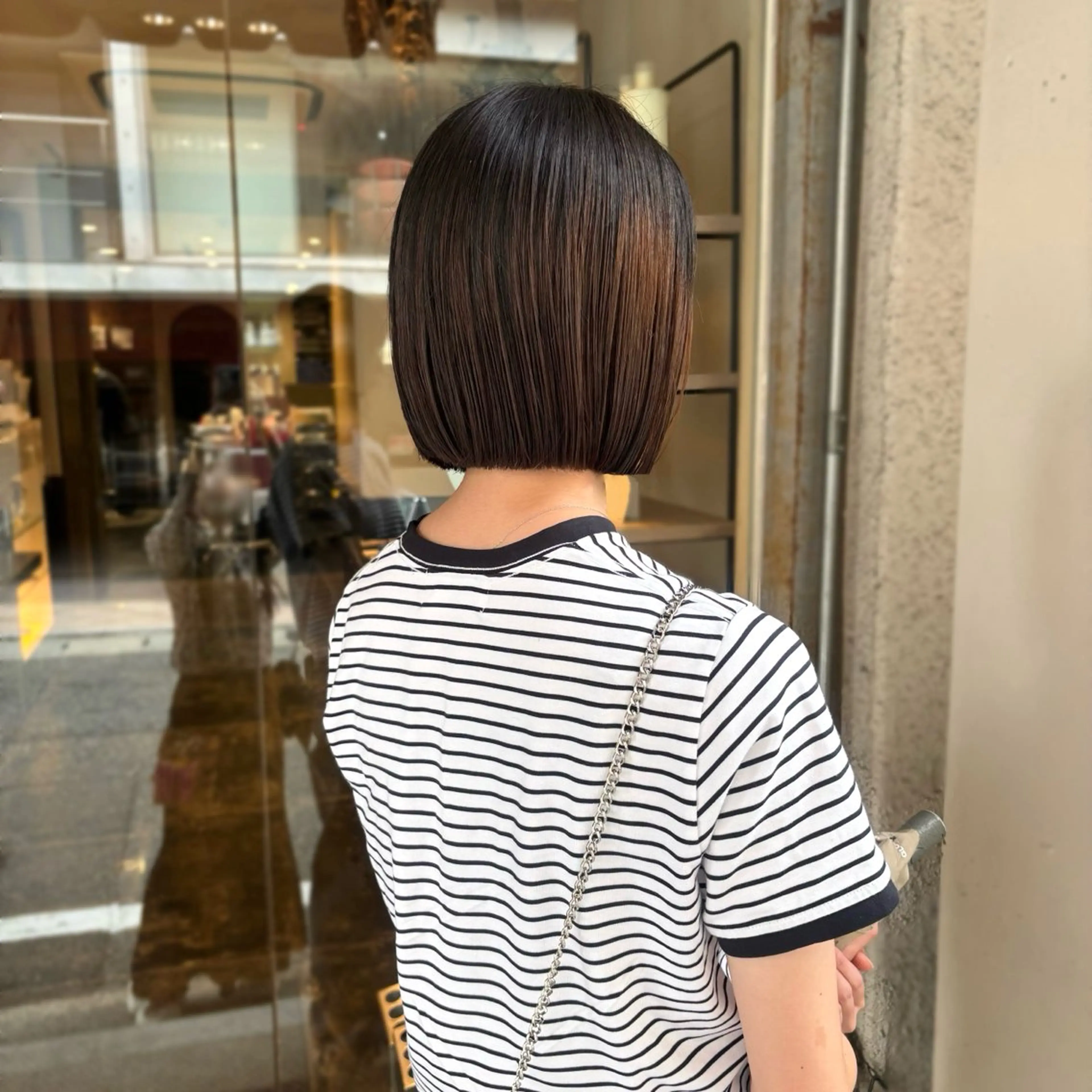 ショート ボブ カット 芦刈咲来/髪質改善/ 赤み消し/顔周りのヘアスタイル