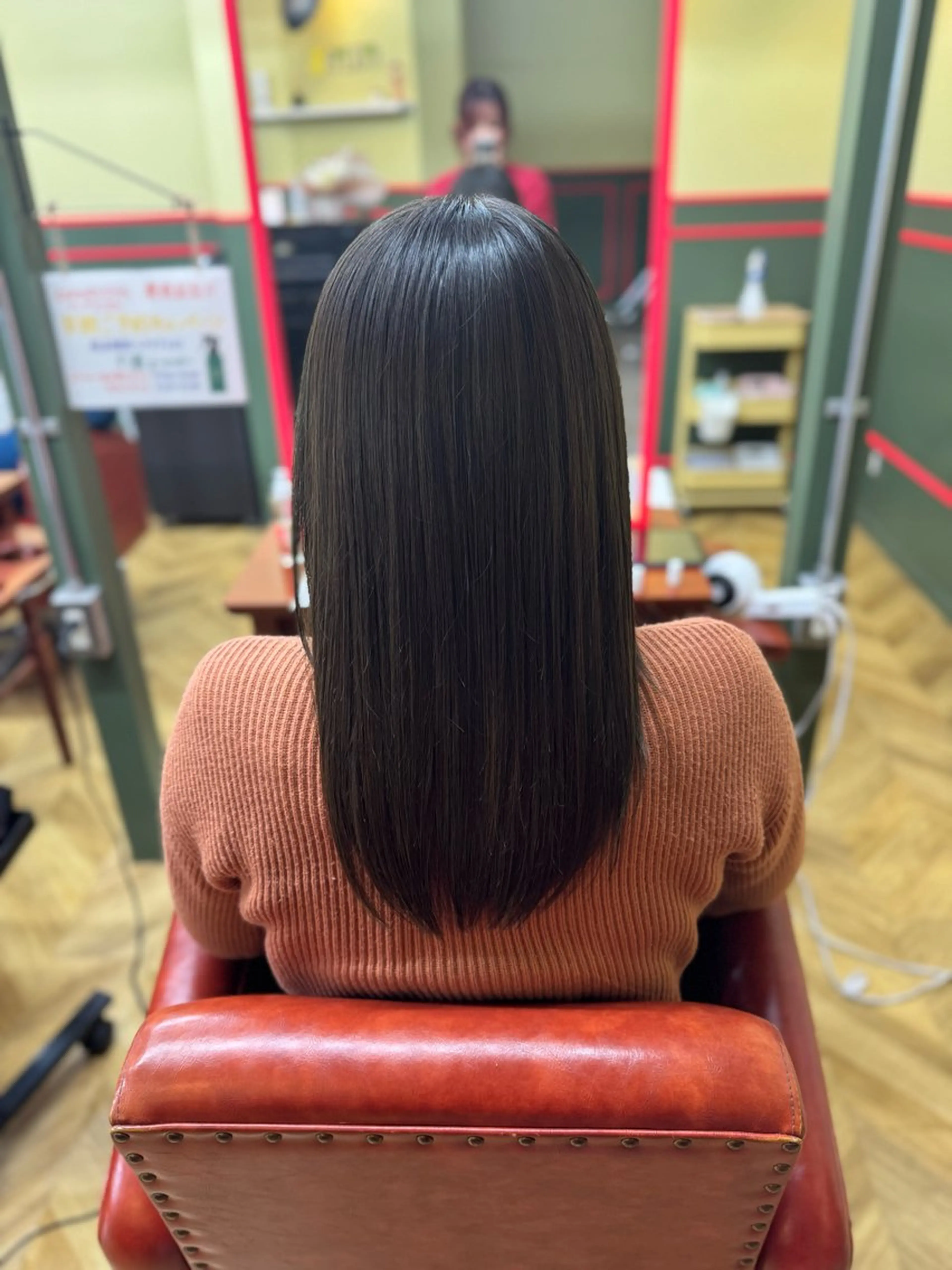 ロング カラー 透明感カラー ヘアカラー トリートメント cureK所属・米倉 麻衣のヘアスタイル