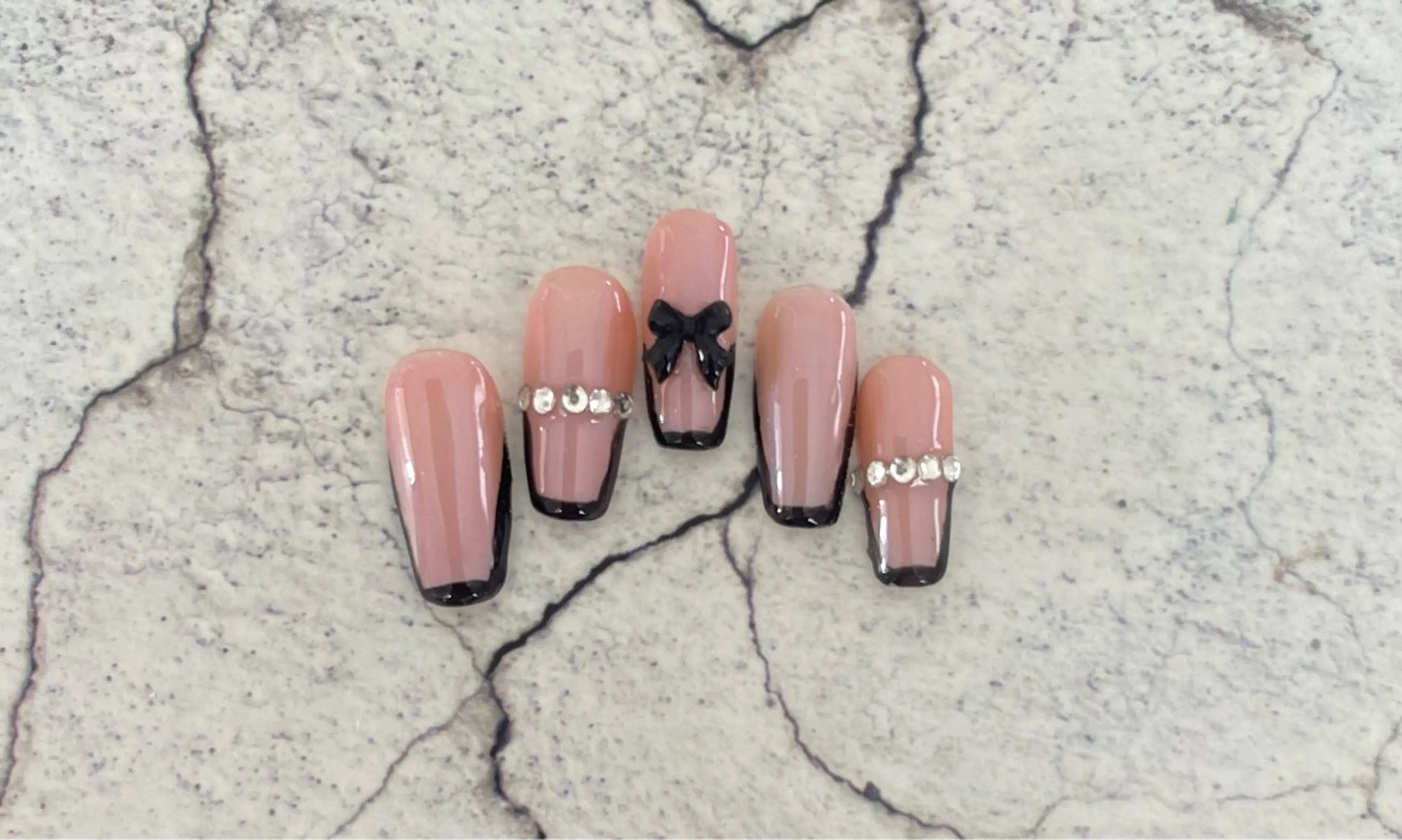 ネイル Pana nail salon所属・Pana makiのネイルデザイン