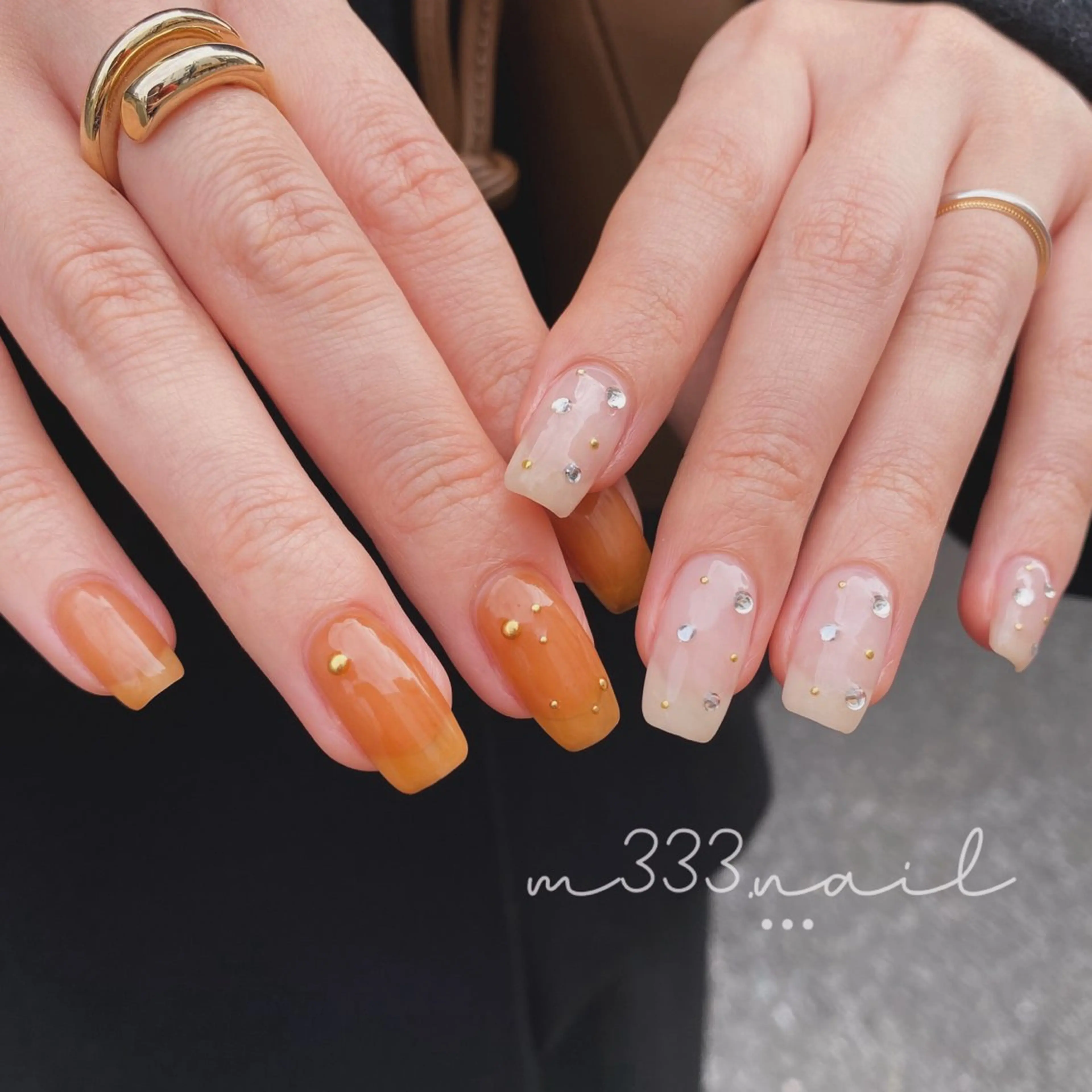 ネイル キラキラネイル ワンカラーネイル シンプルネイル ハンドネイル hair  MILE.所属・MILE. mukonosouのネイルデザイン