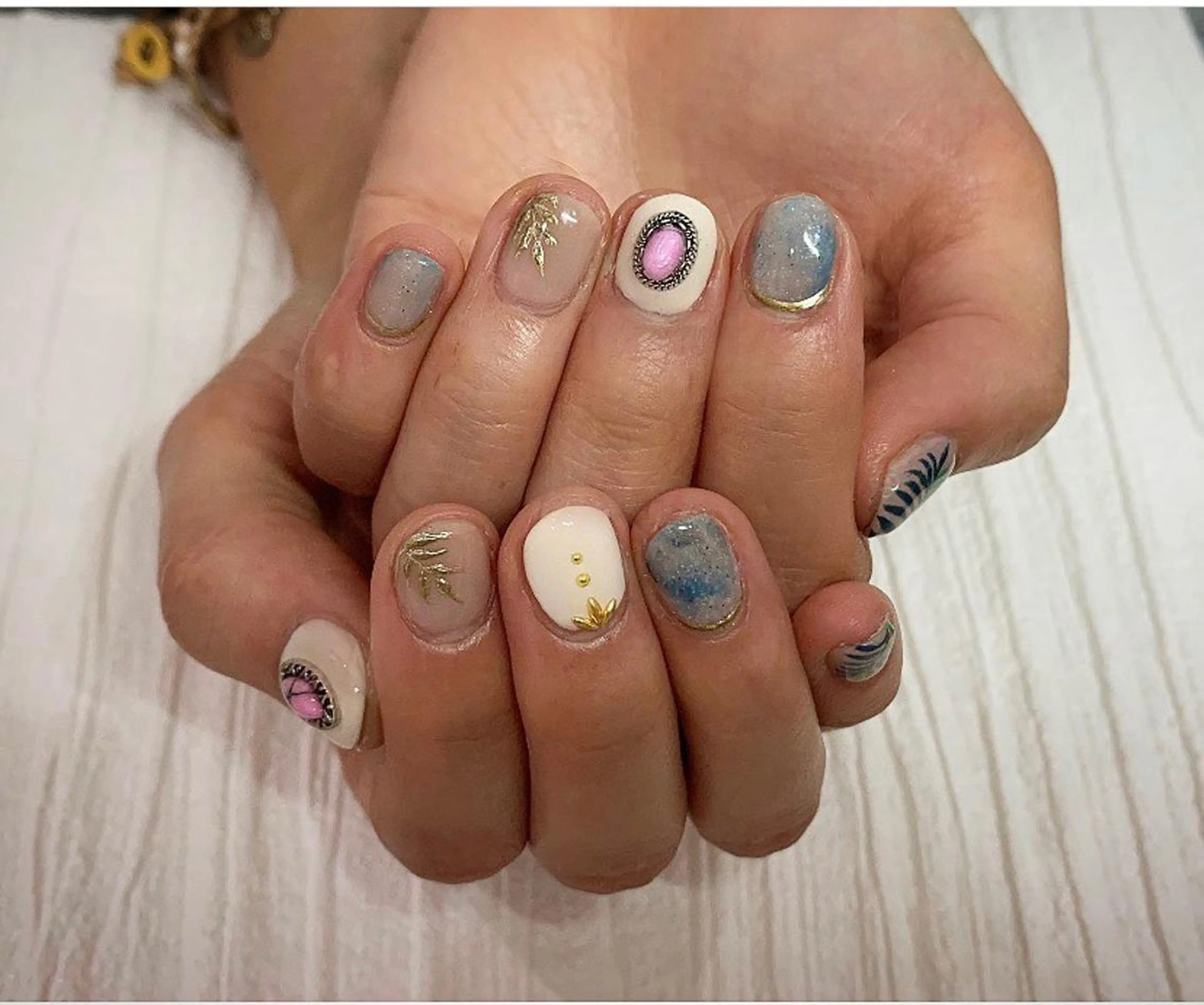 ネイル ストーンネイル Hair＆Esthe＆Nail　Garden所属・Garden Takeuchiのネイルデザイン