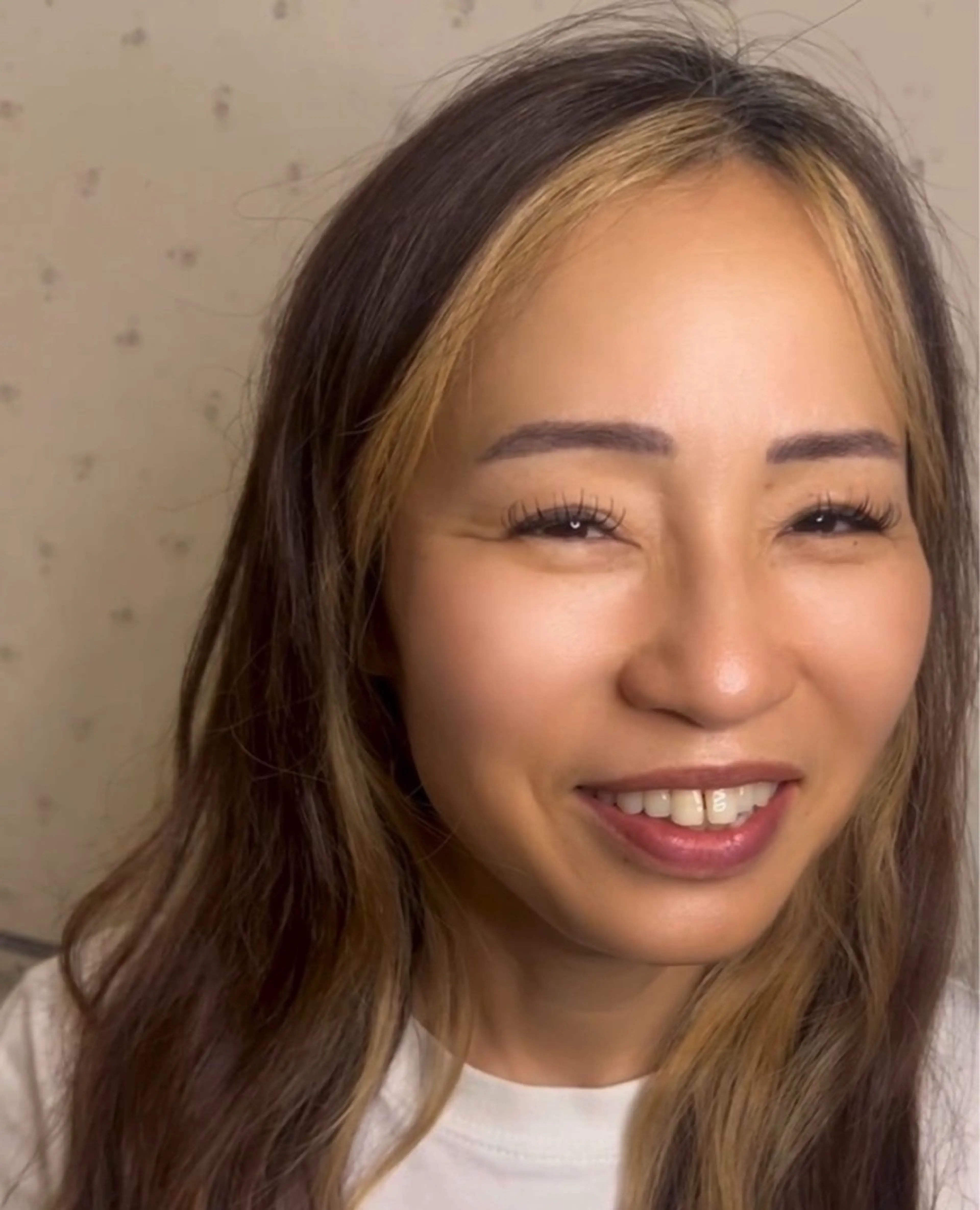 大人の束感マツエクの写真