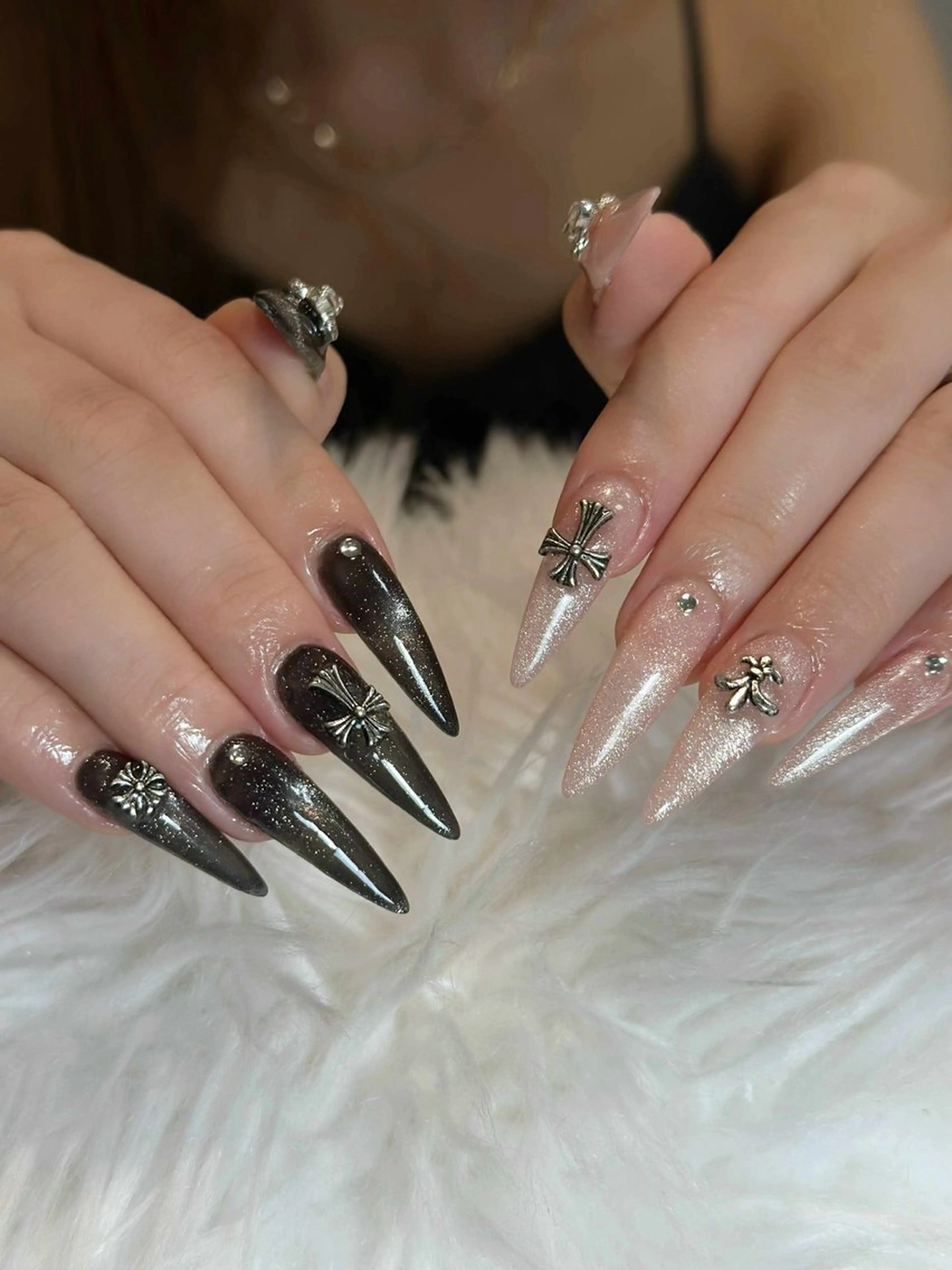 ネイル フレンチネイル ジェルネイル キラキラネイル 韓国ネイル レース ハンドネイル Julli nail studio所属・Julli NailStudioのネイルデザイン