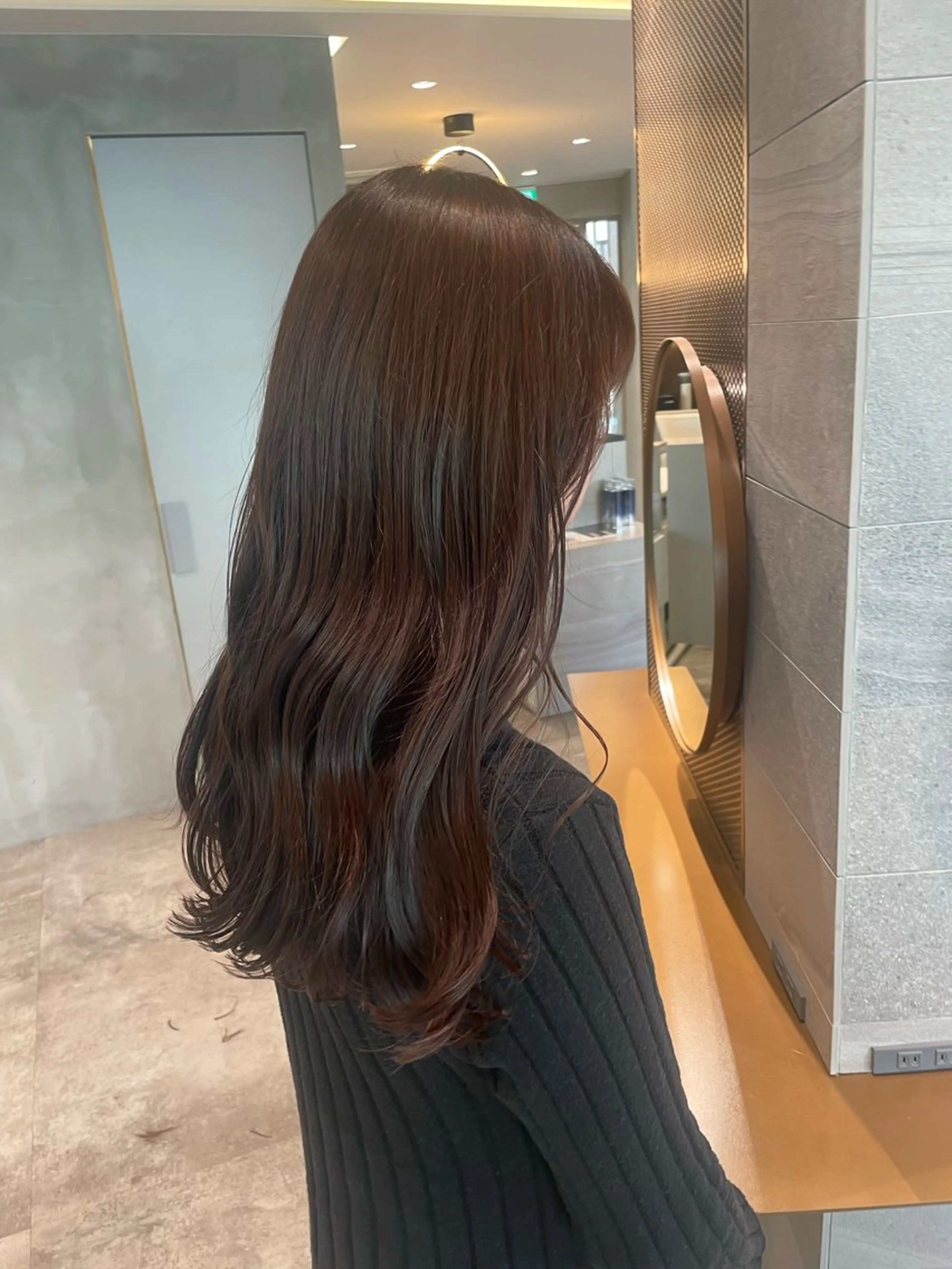 ロング Toiro 新宿所属・新宿/新宿三丁目 yuinaのヘアスタイル