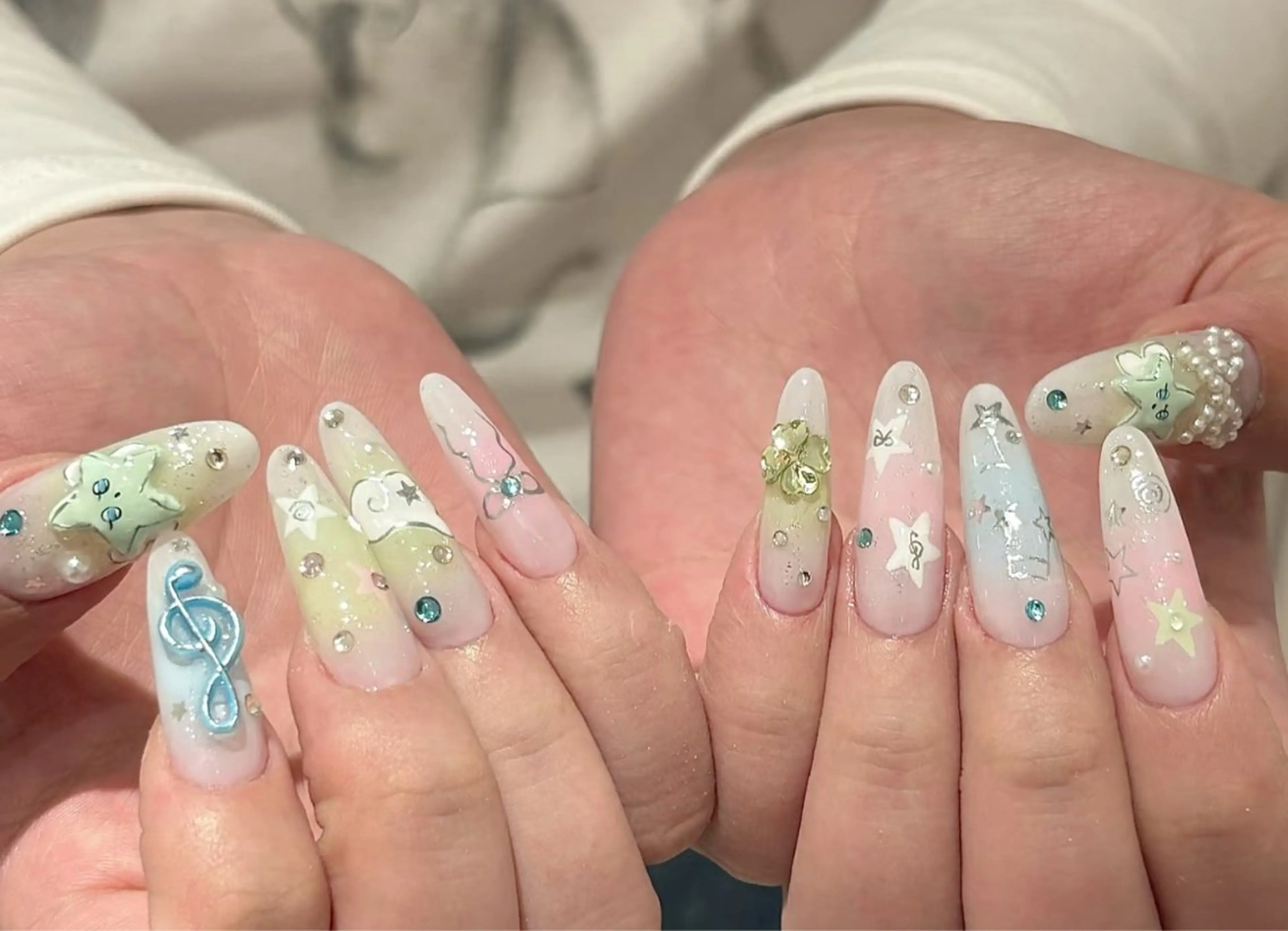 ネイル ハンドネイル 🍑 momo_nailのネイルデザイン