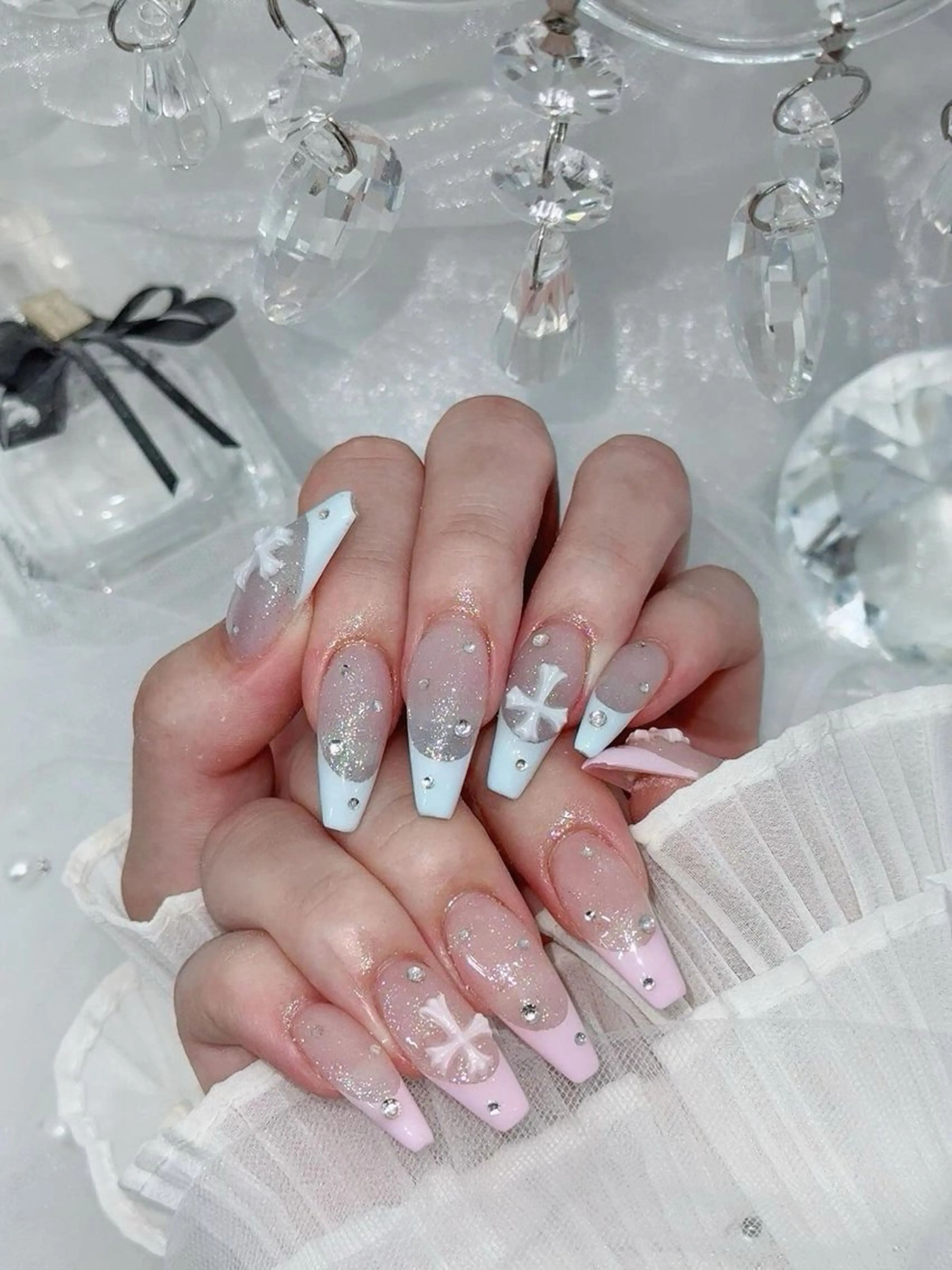 ネイル 長さ出し グラデーション キラキラネイル マグネットネイル ニュアンスネイル ハンドネイル Lee Nails チップ長さだし専門店のネイルデザイン