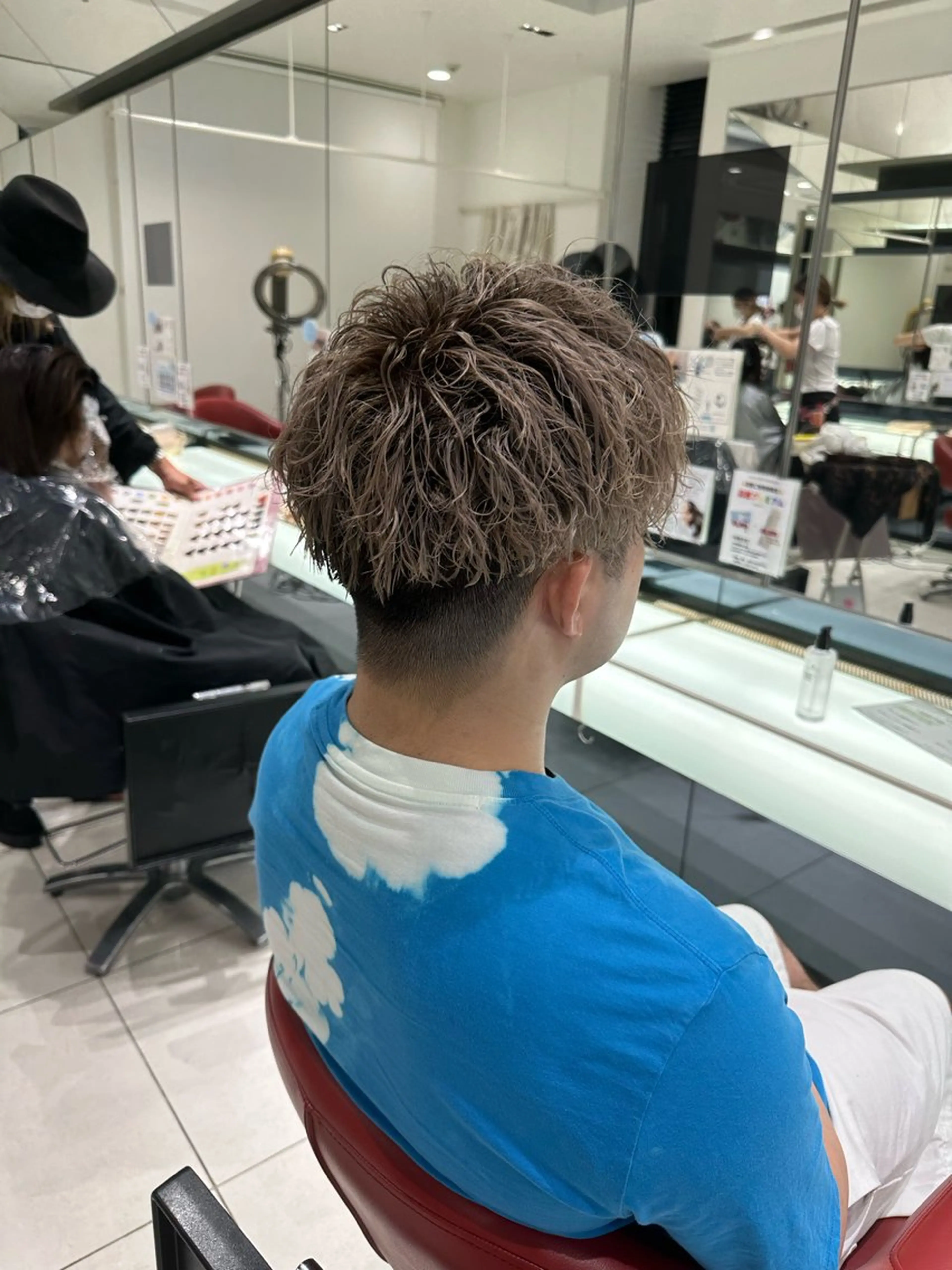 ショート カラー パーマ メンズ カット ヘアカラー パーマ 阪本祥樹/ハイライト /バレイヤージュのヘアスタイル