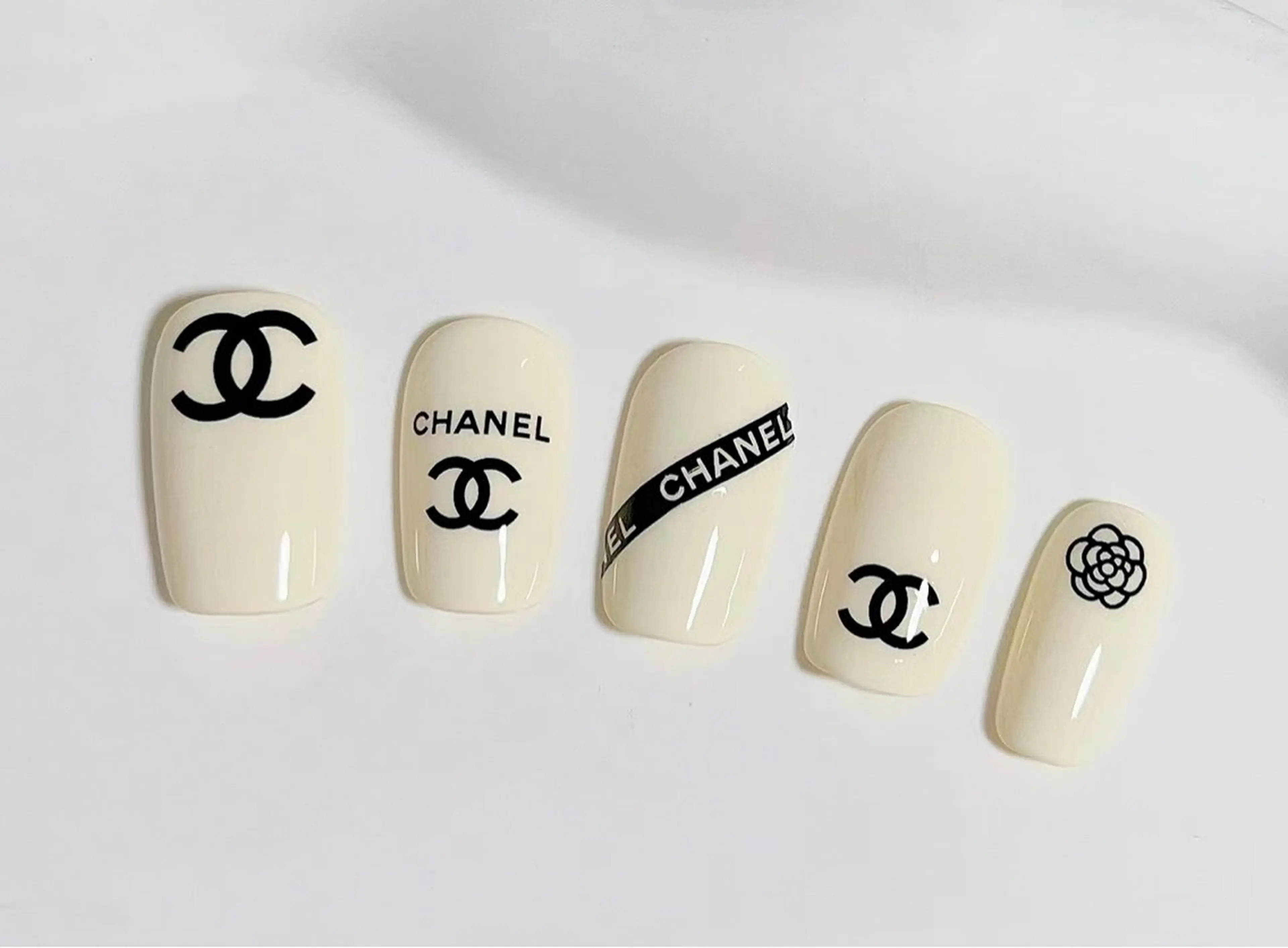 ネイル ハンドネイル OCEAN nail eyelash beauty所属・OCEAN nail パラジェル　取扱い店のネイルデザイン