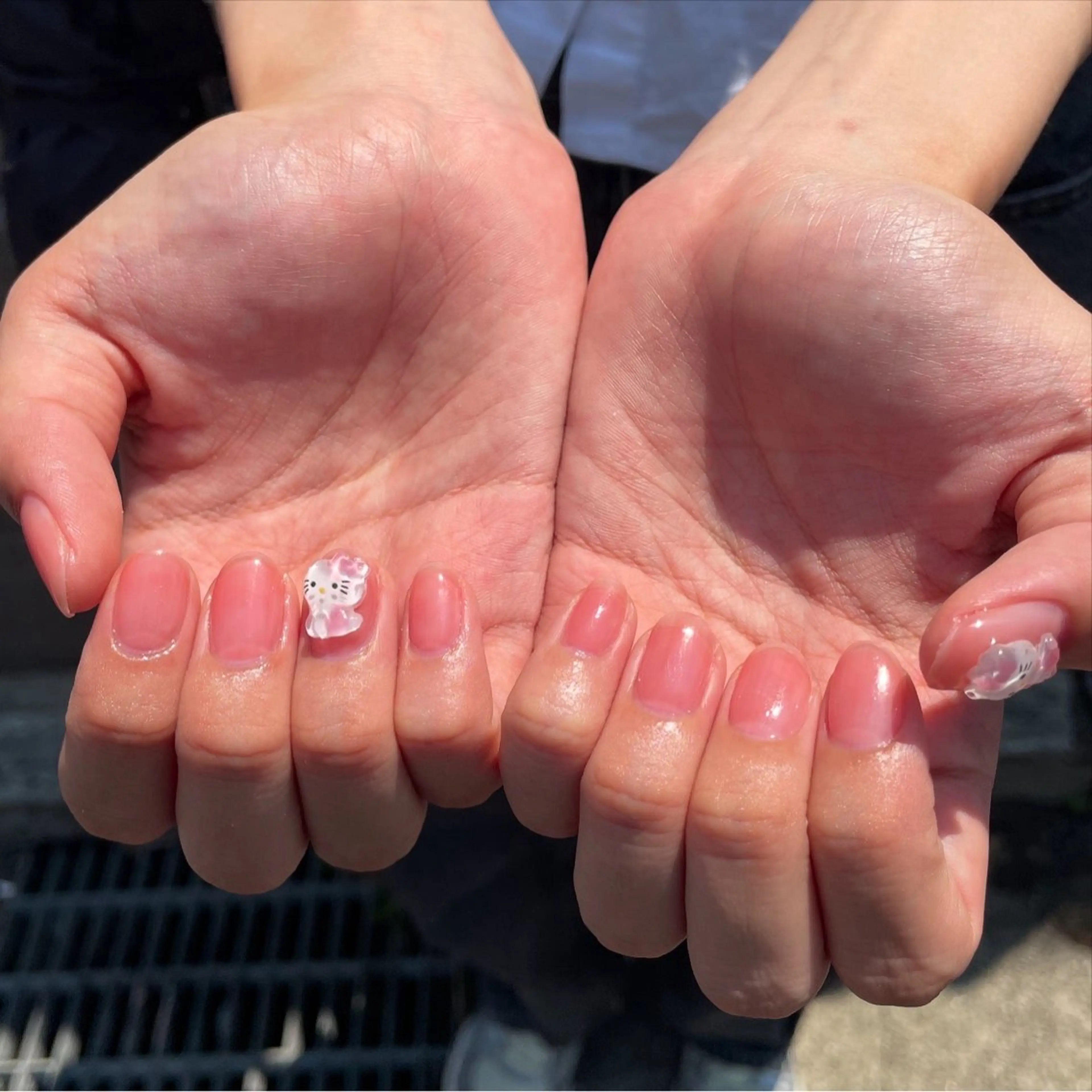 ネイル オフィスネイル ワンカラーネイル ピンク シンプルネイル ハンドネイル ハンドケア 🎀NAIL🎀 AI🪄︎︎◝✩のネイルデザイン