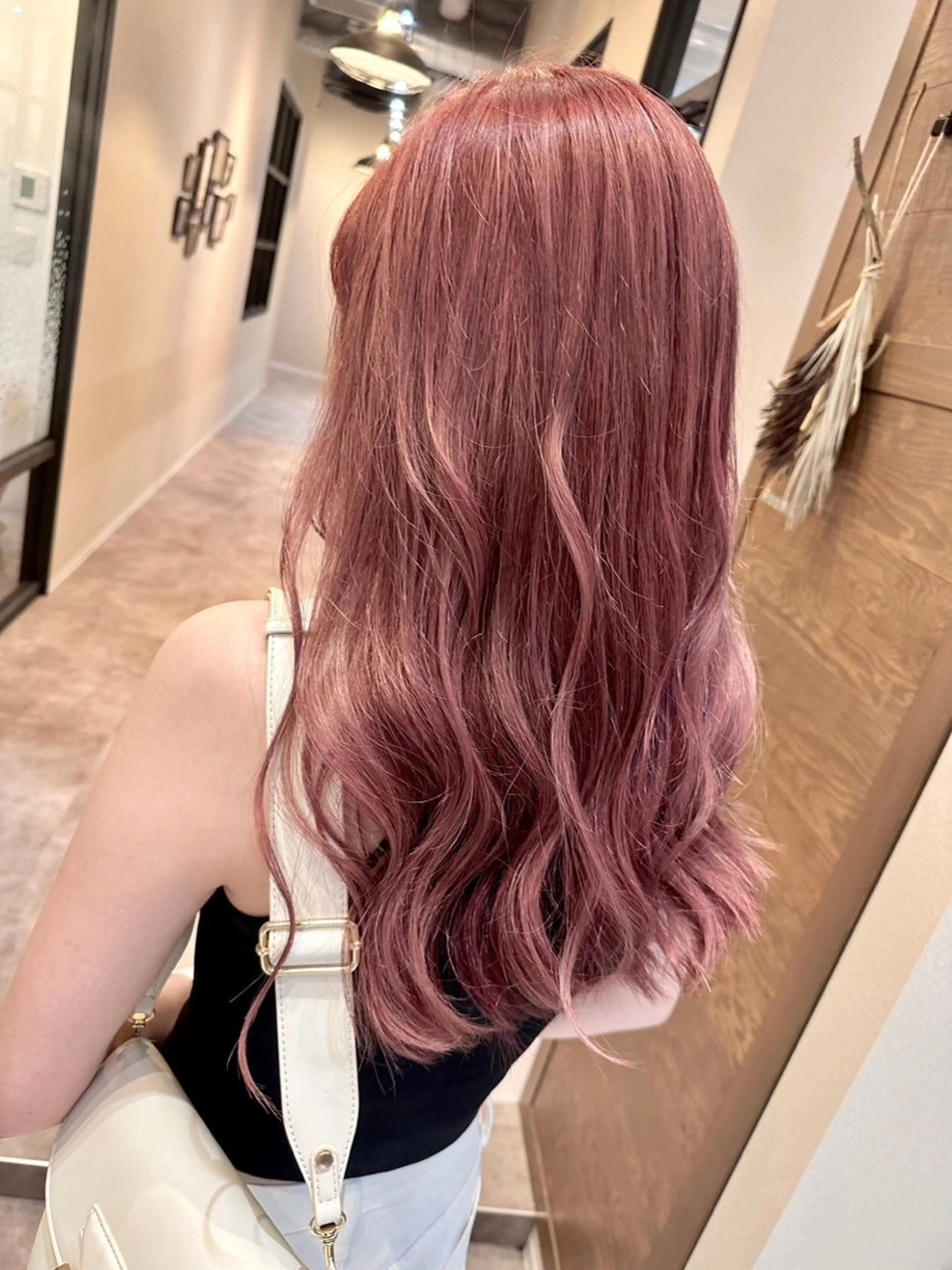 カラー ヘアカラー ハイトーン✨酸性スト レート✨高田めぐみのヘアスタイル