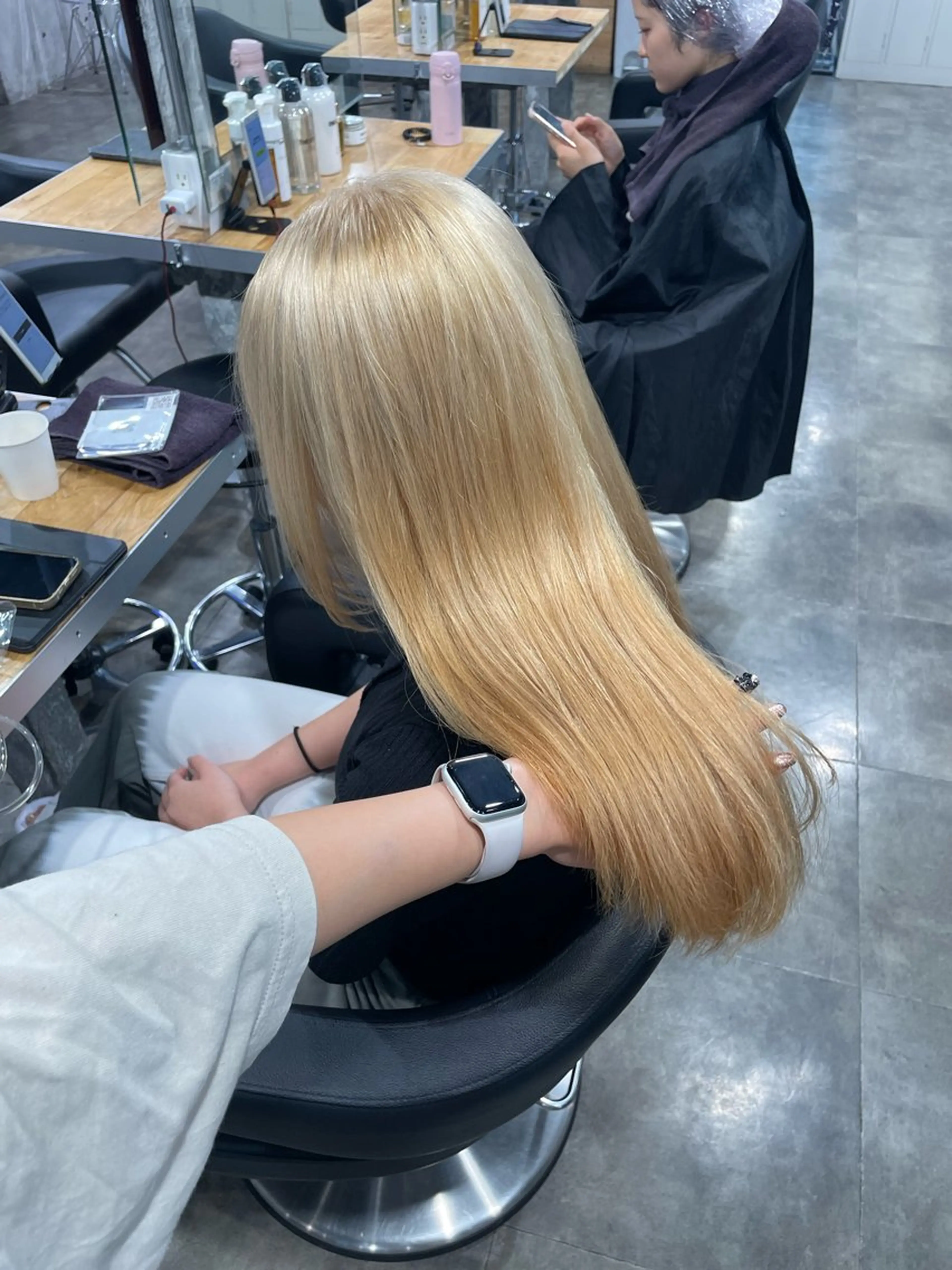 ロング カラー ヘアカラー ハイトーンブロンド 横浜💞ミオのヘアスタイル