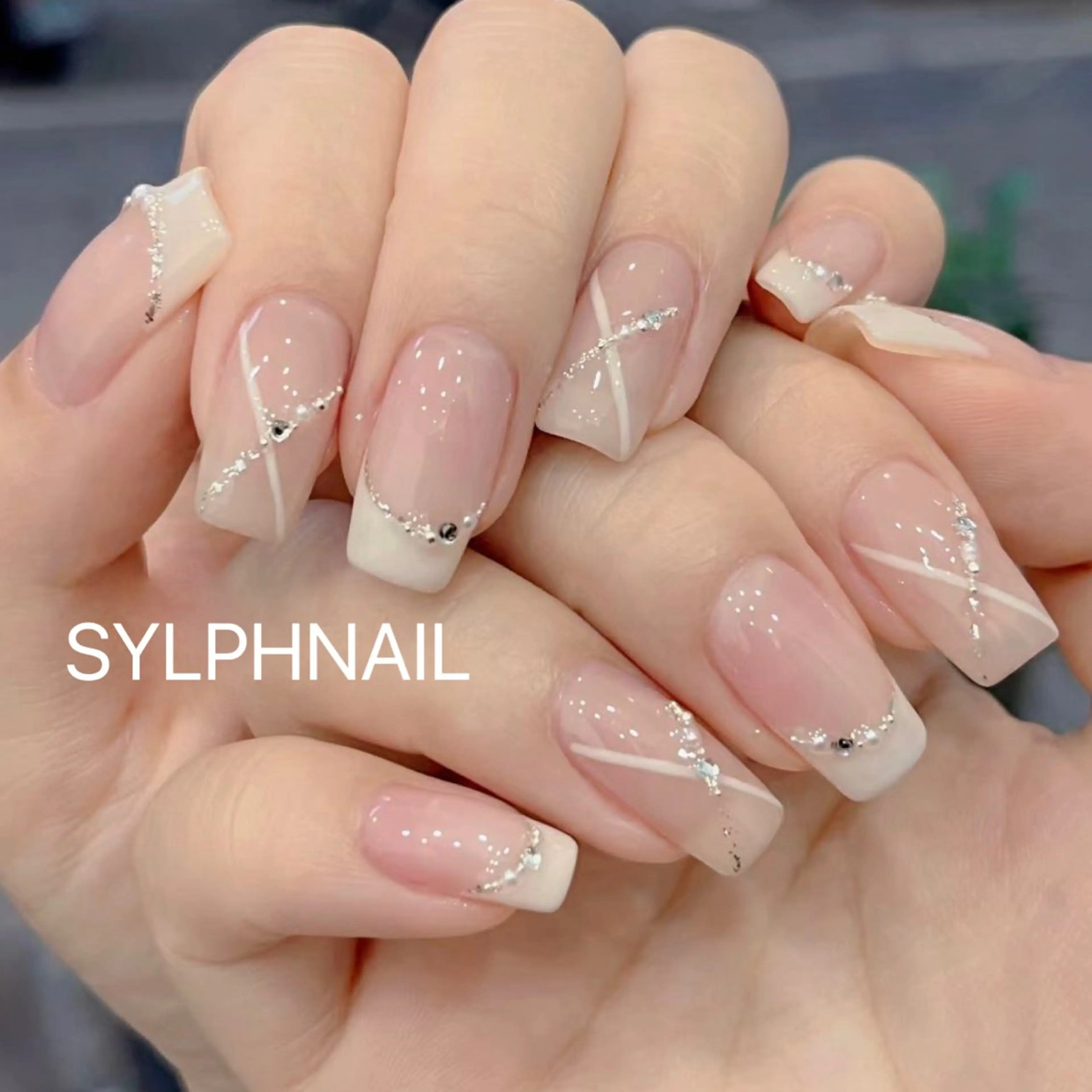 ネイル ハンドネイル Trend Nail シルフのネイルデザイン