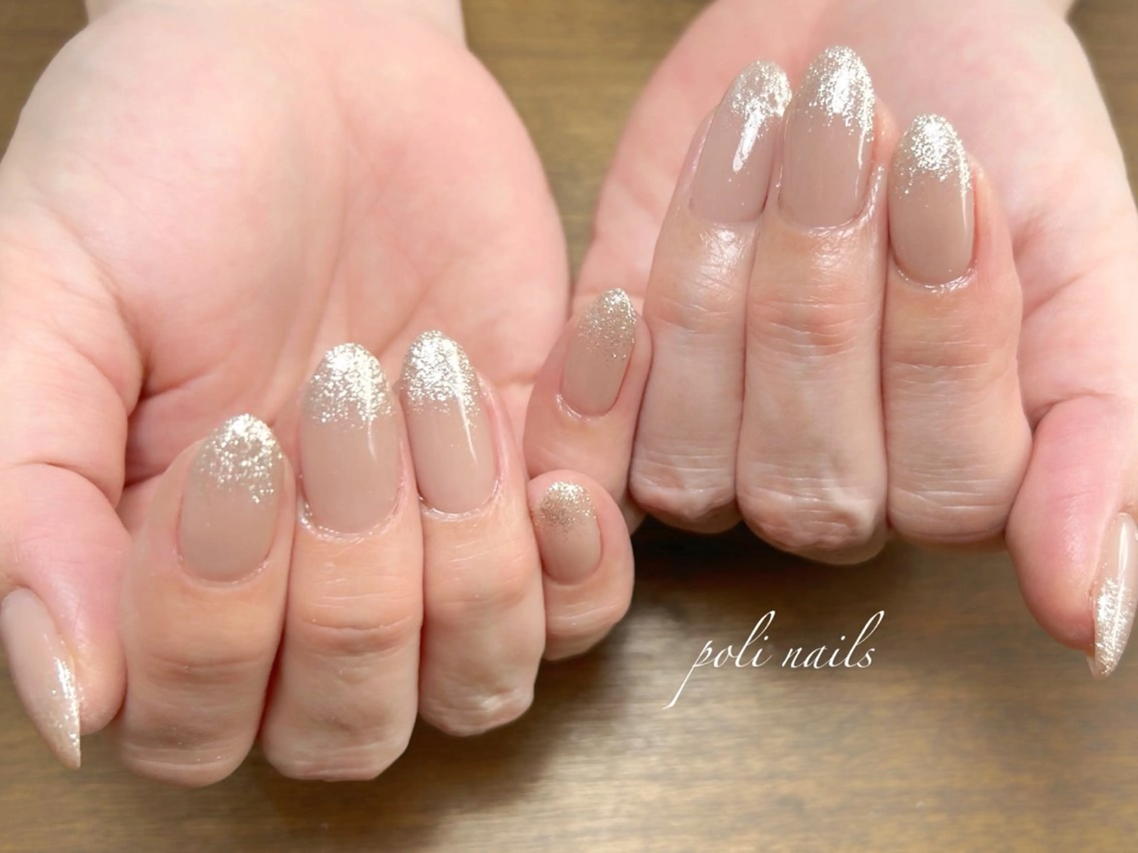 ネイル ハンドネイル poli nailsのネイルデザイン