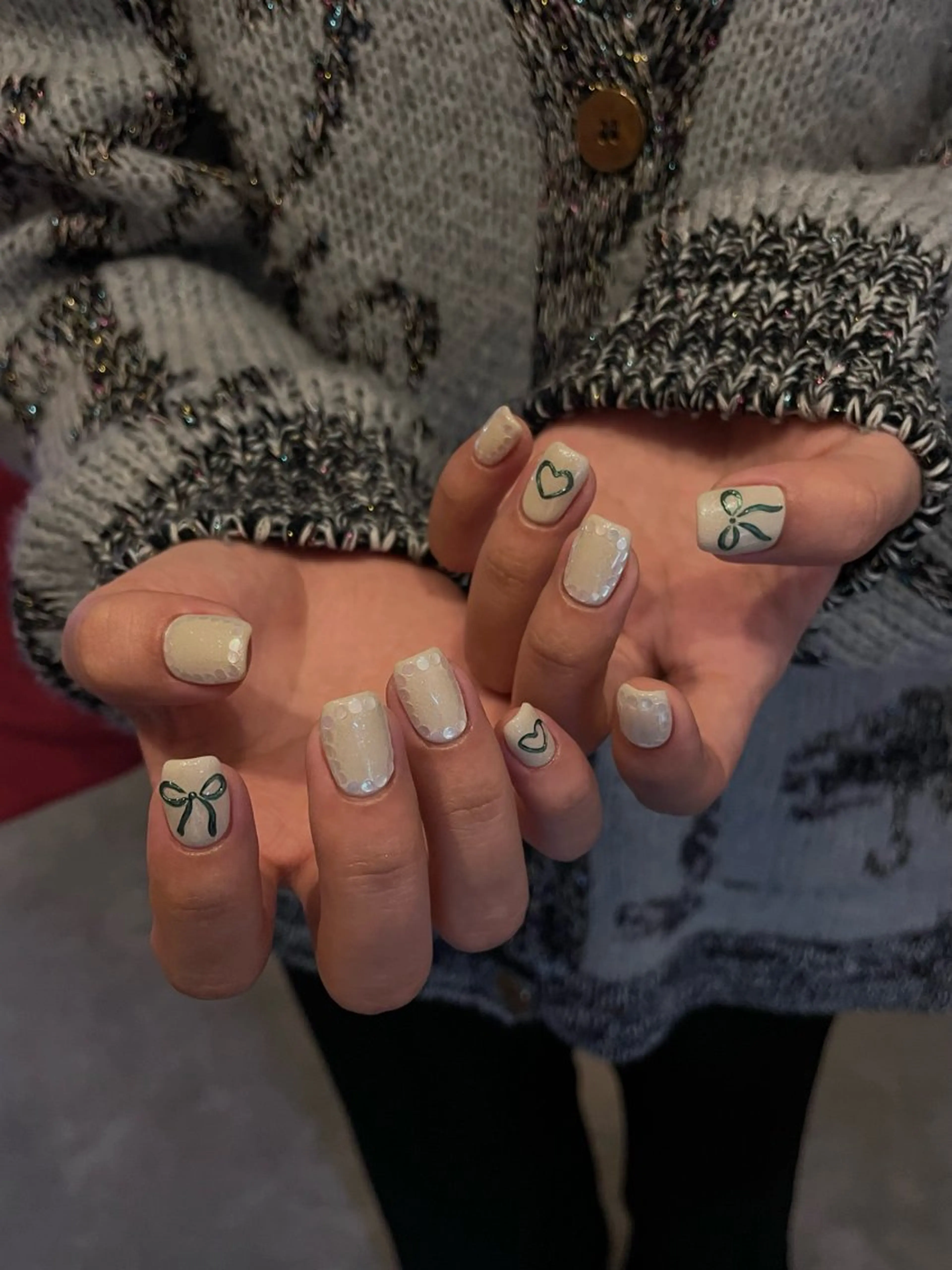 ネイル ハンドネイル roof nailのネイルデザイン