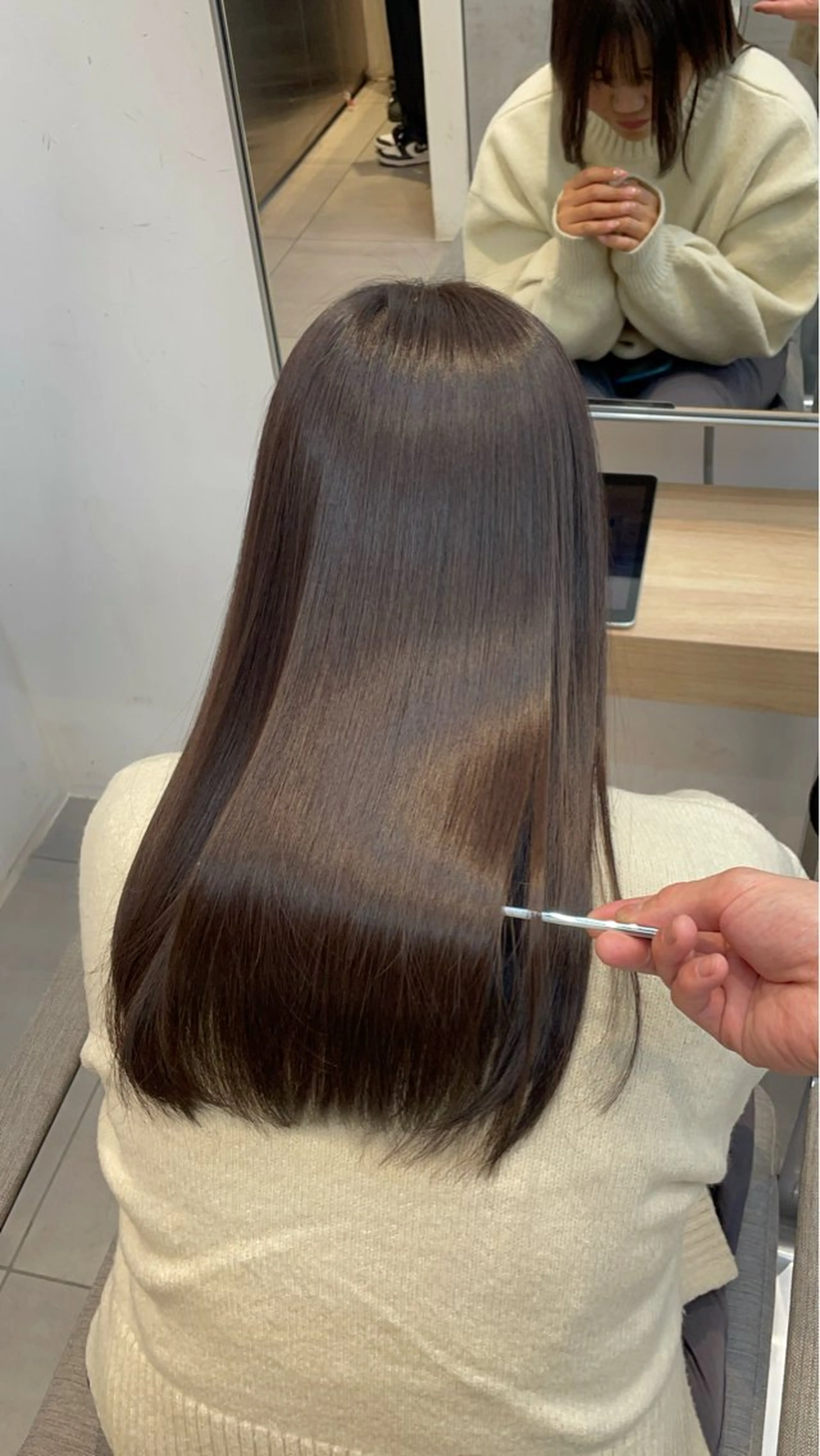 セミロング パーマ カット 縮毛矯正 トリートメント ヘッドスパ ✨髪質改善✨美髪 矯正🫧小泉のヘアスタイル