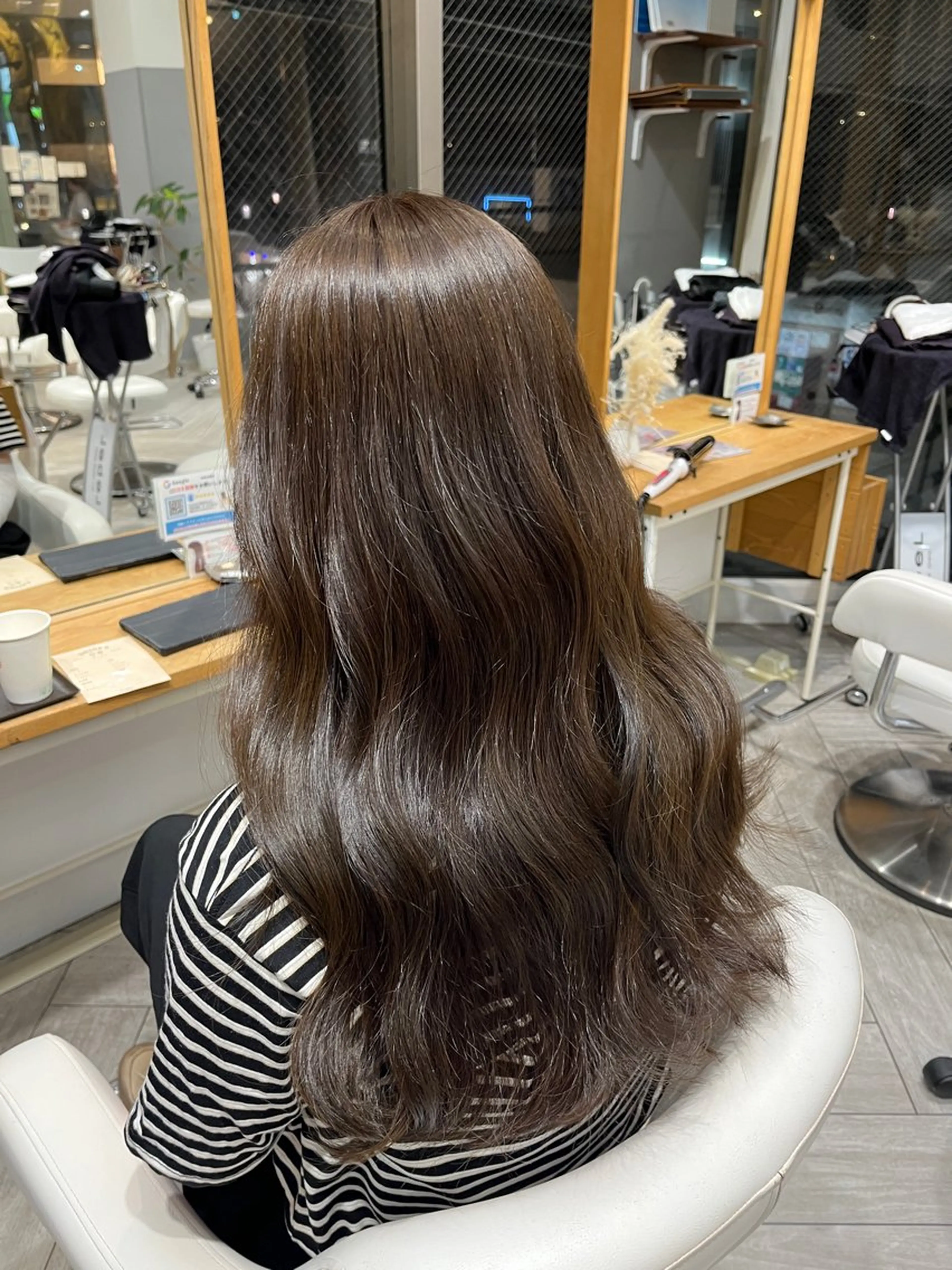 ロング カラー 透明感カラー トリートメント カット ヘアカラー トリートメント AVANCE 広島本通り店所属・森 千聡のヘアスタイル