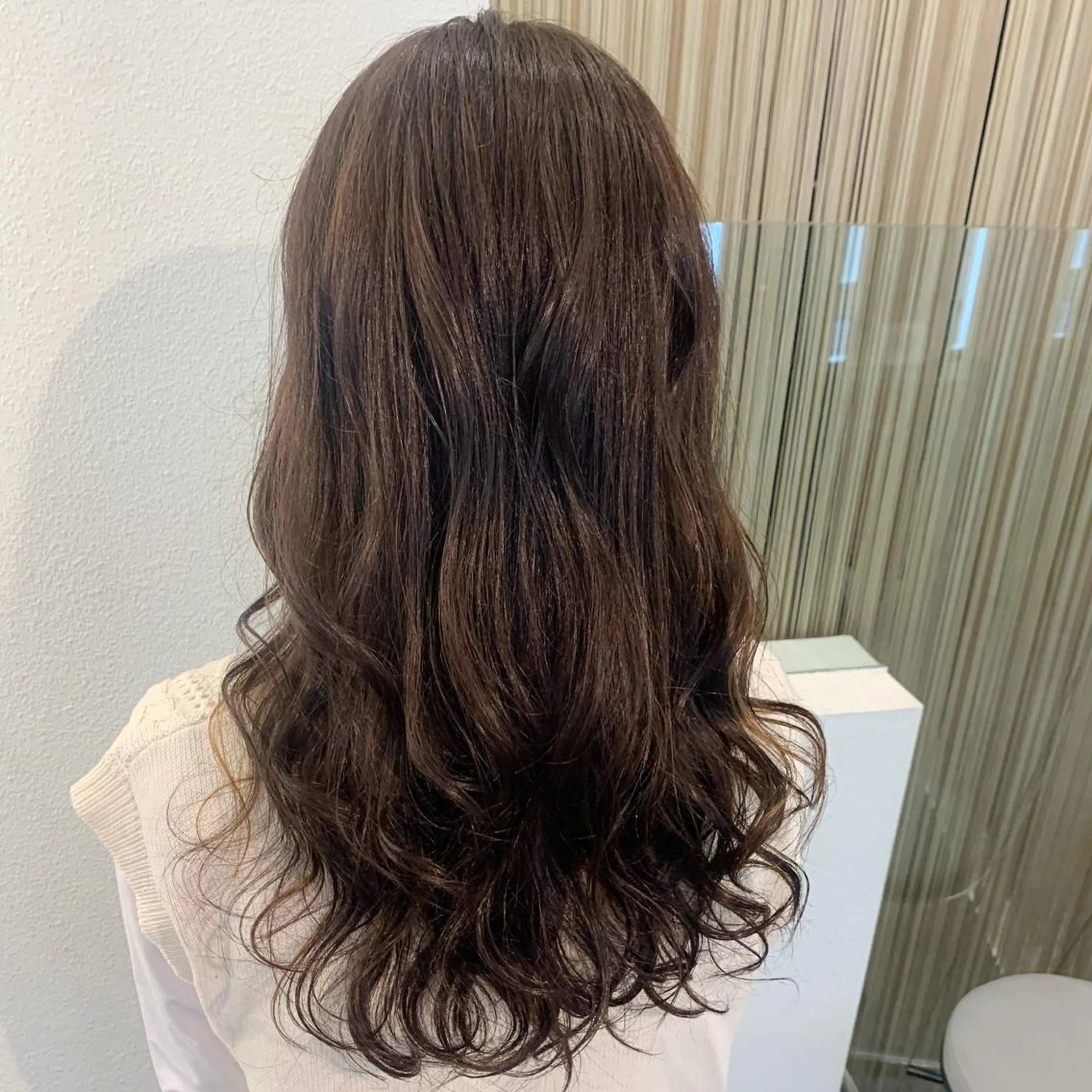 ロング カラー ブラウンカラー 透明感カラー Okano Mahoのヘアスタイル