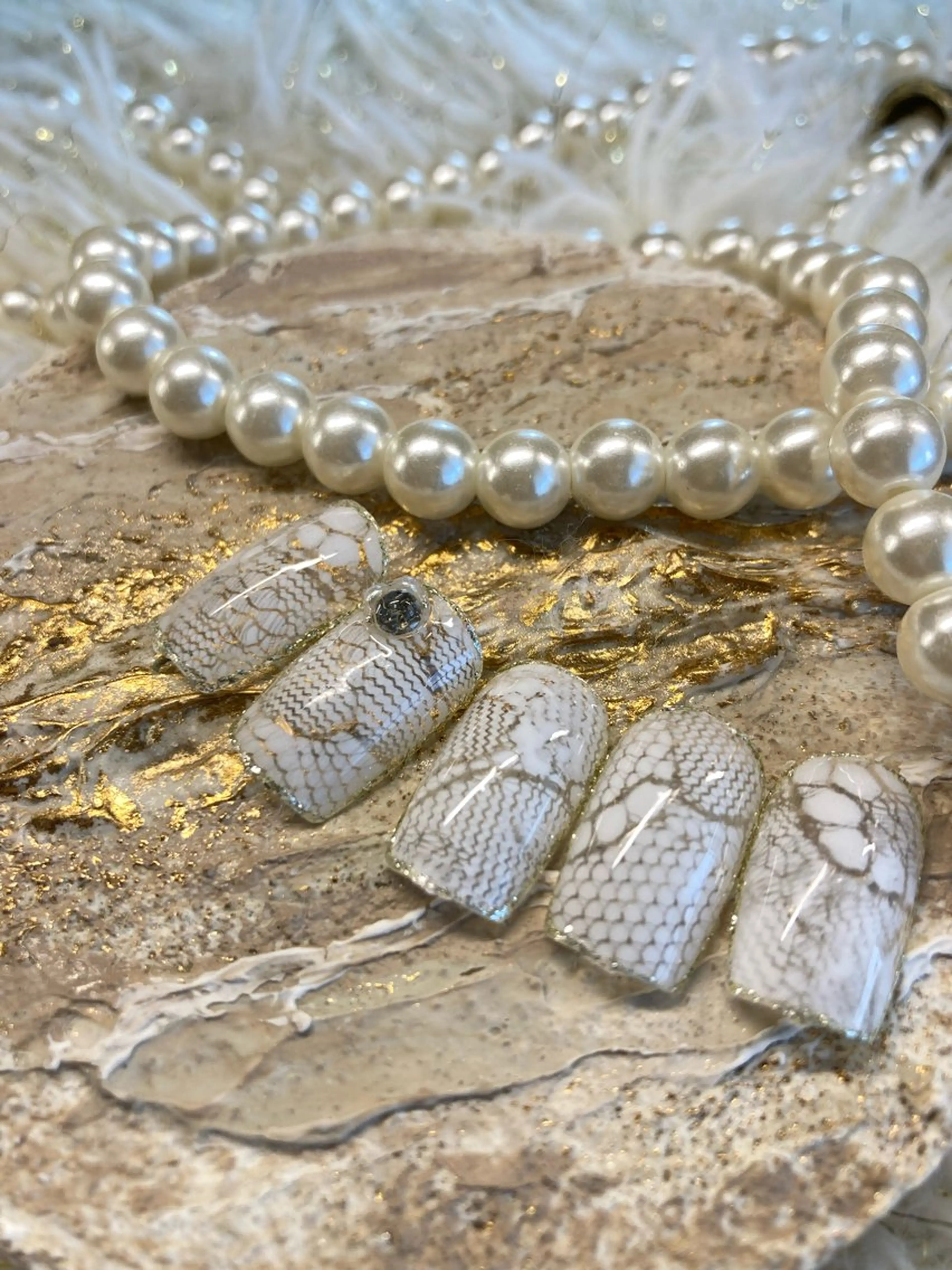 ネイル Legit nail salonのネイルデザイン