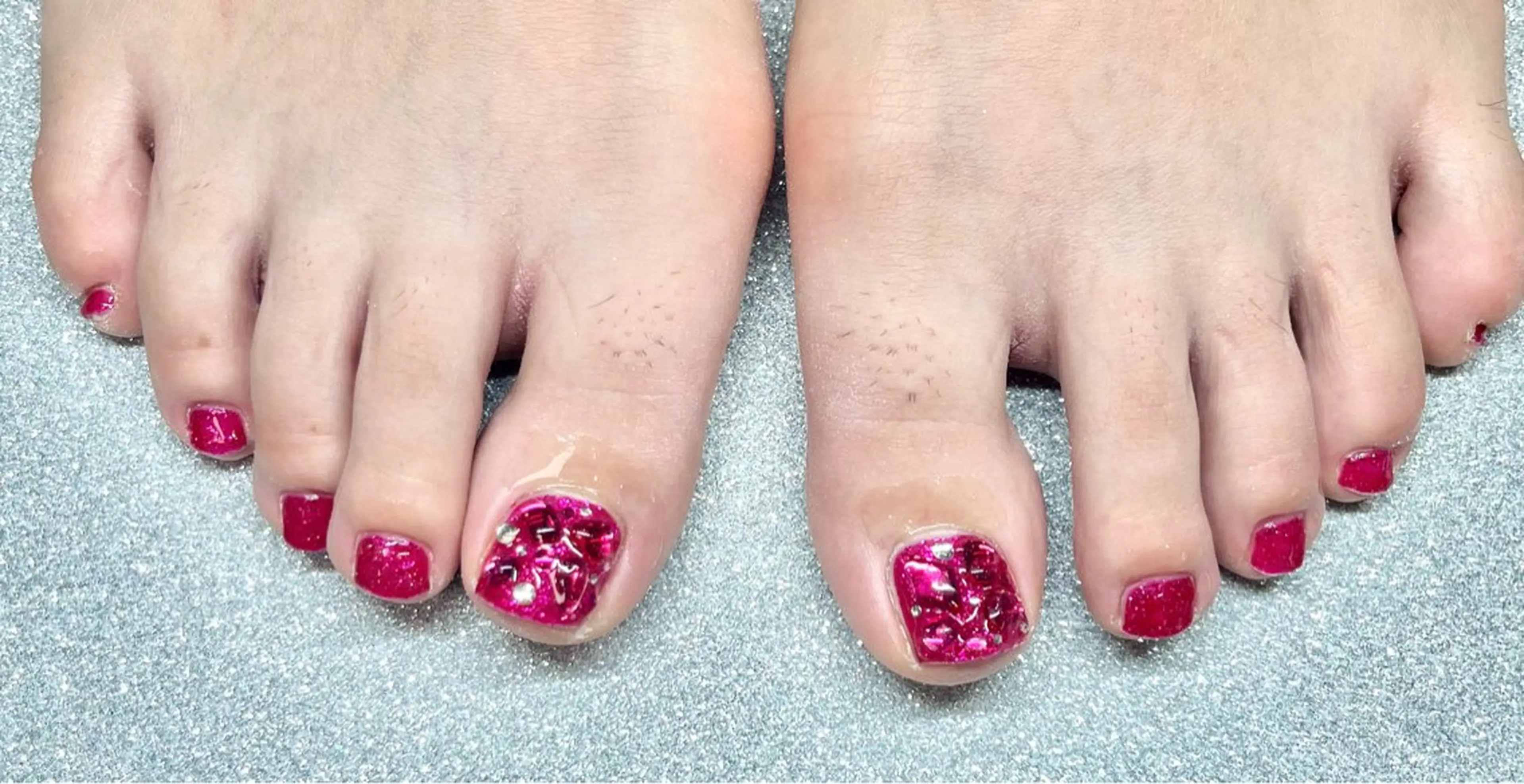 ネイル VIERU YURIのネイルデザイン