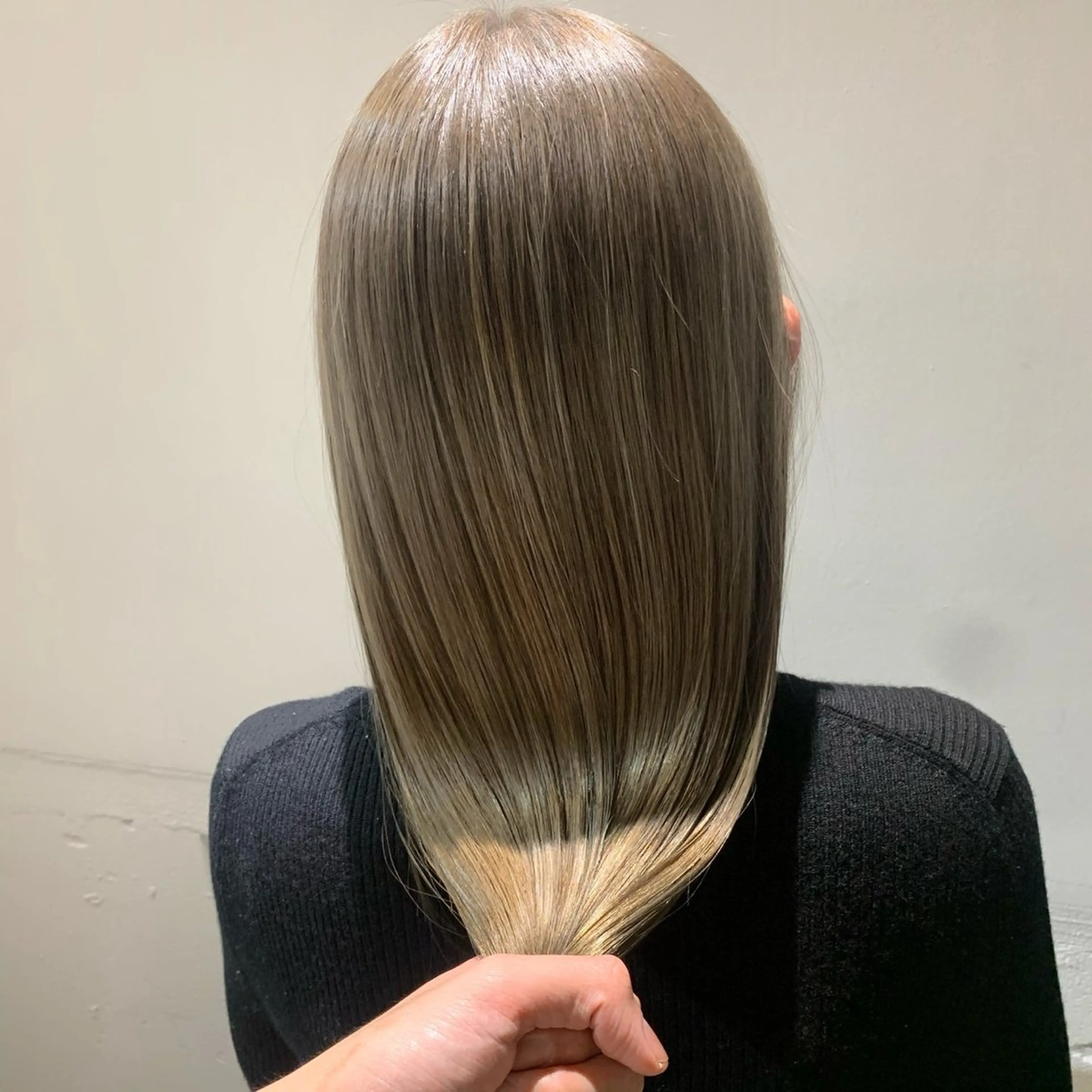 カラー キコ所属・田中 佑季のヘアスタイル