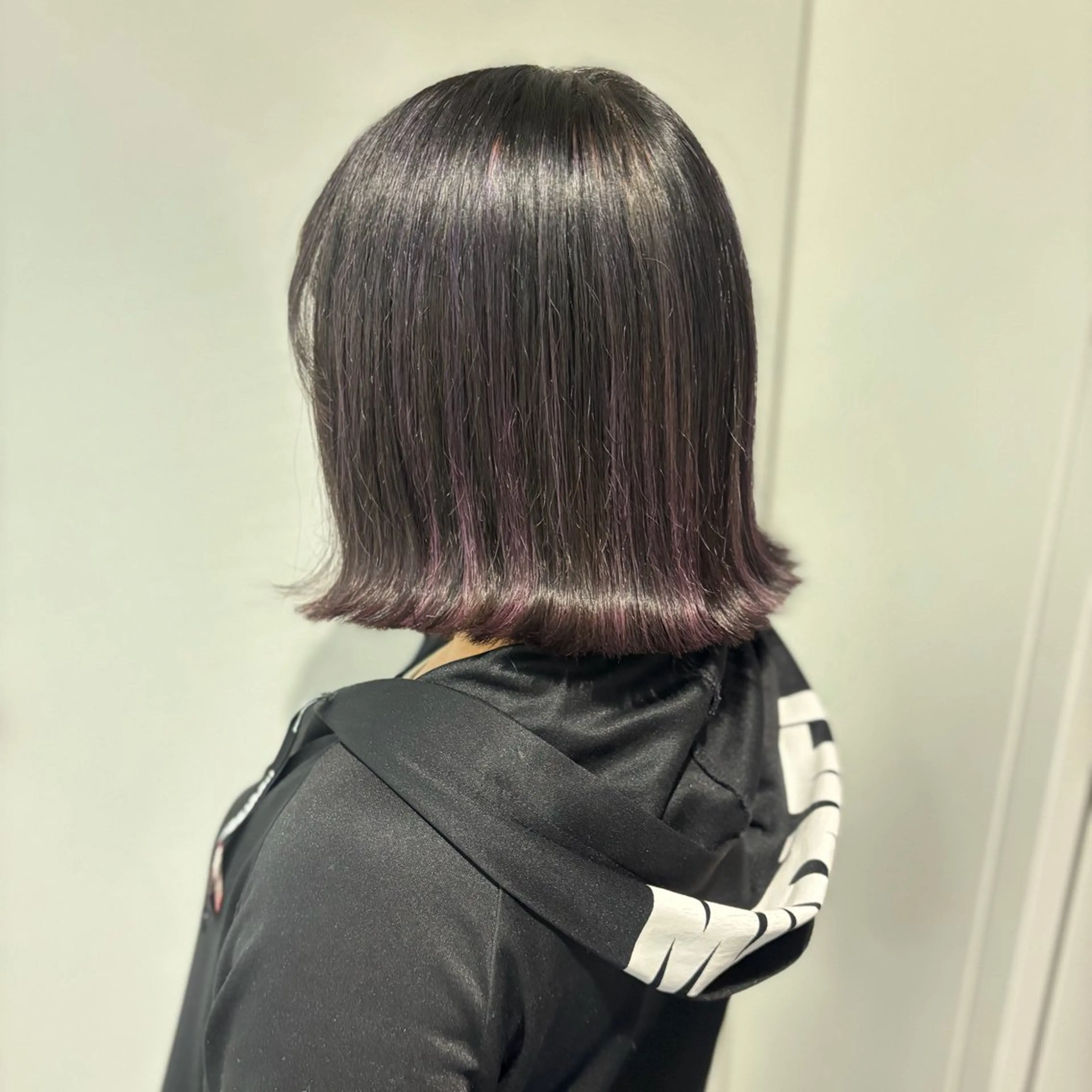 ミディアム ボブ AXIS名古屋所属・岩瀬 夏未のヘアスタイル