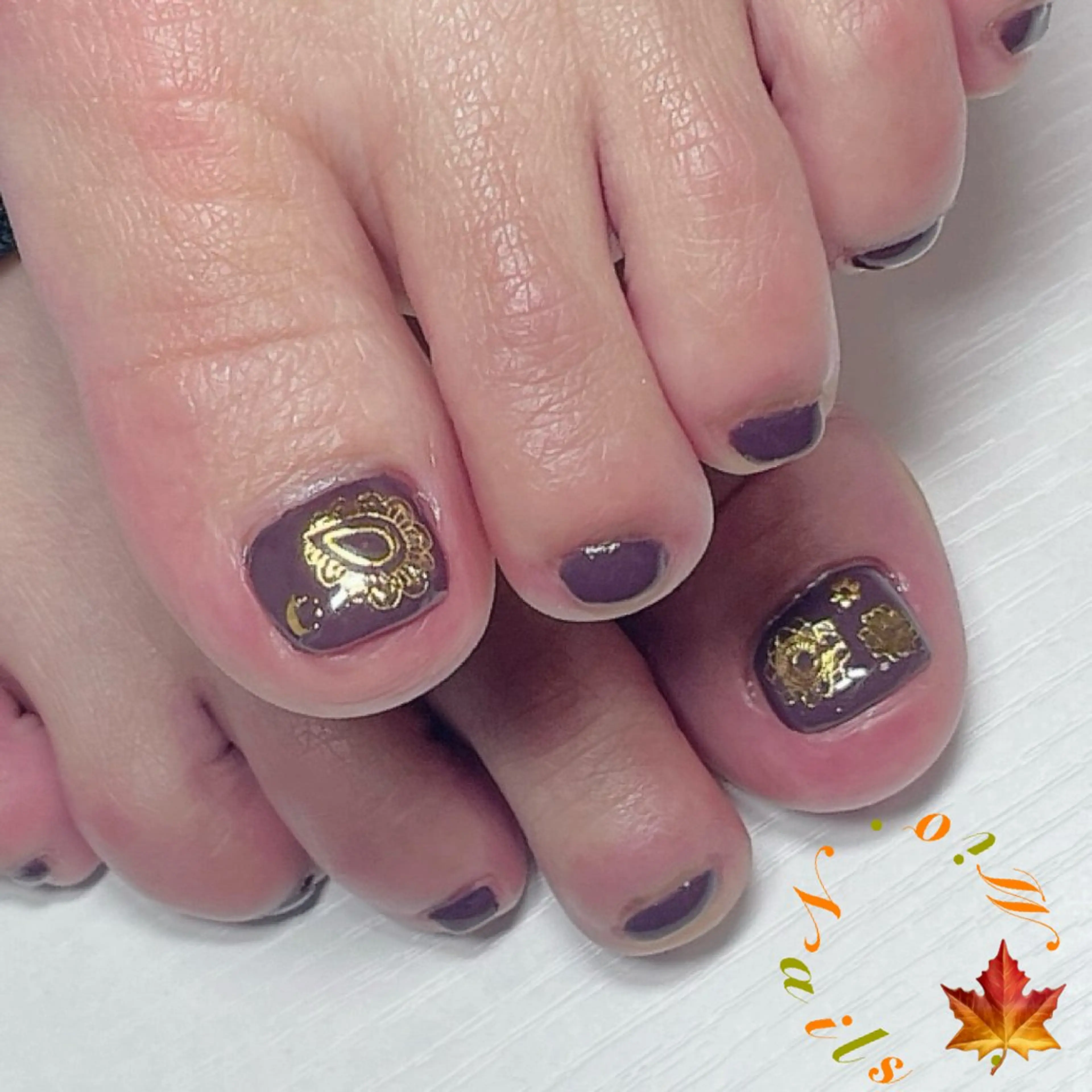 ネイル アートネイル フットネイル ジェルネイル 持ち込み ワンカラーネイル .Nails Mio 赤羽西ネイルサロンのネイルデザイン