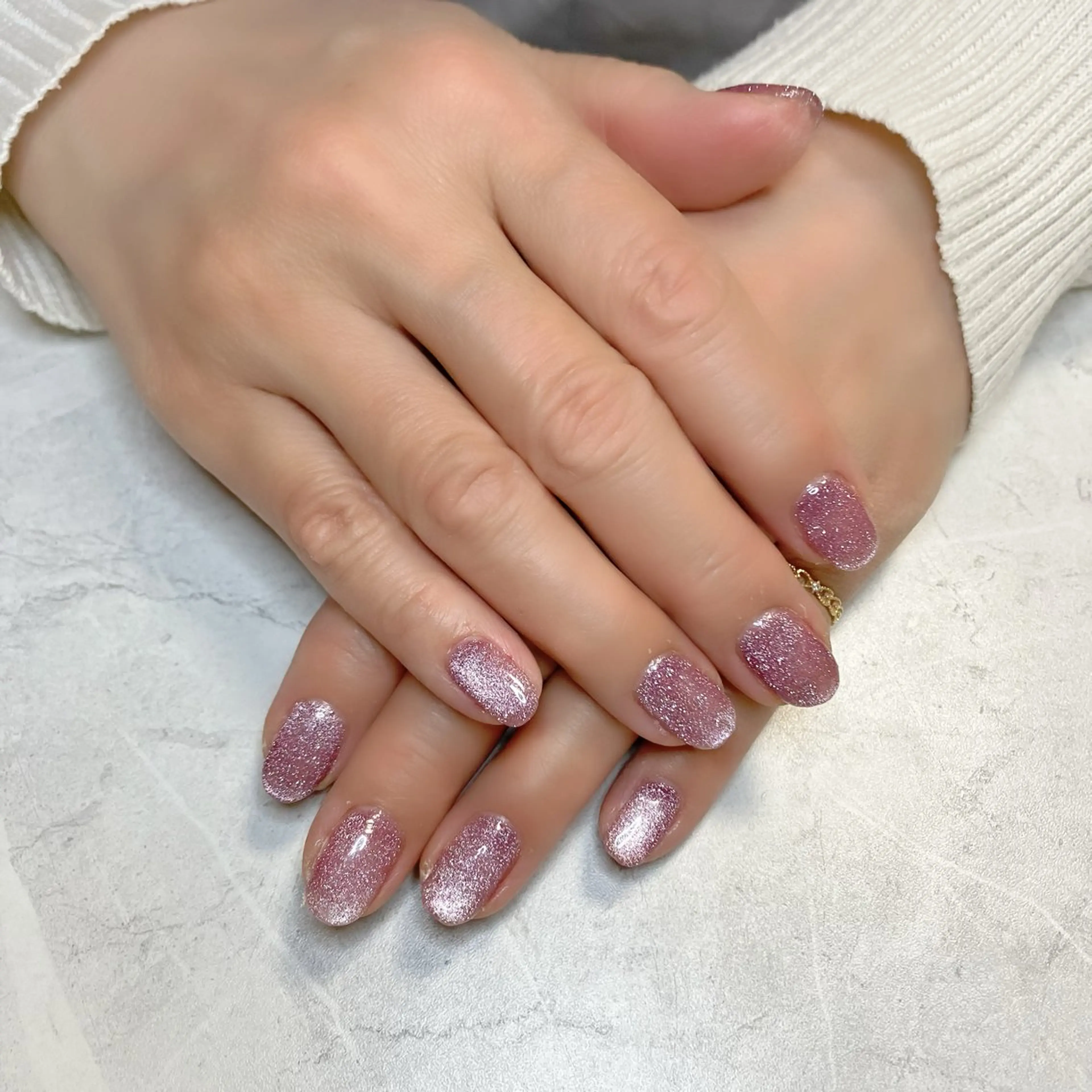 ネイル フラッシュネイル フラッシュマグ マグネットネイル ピンク フットネイル 白川 舞のネイルデザイン